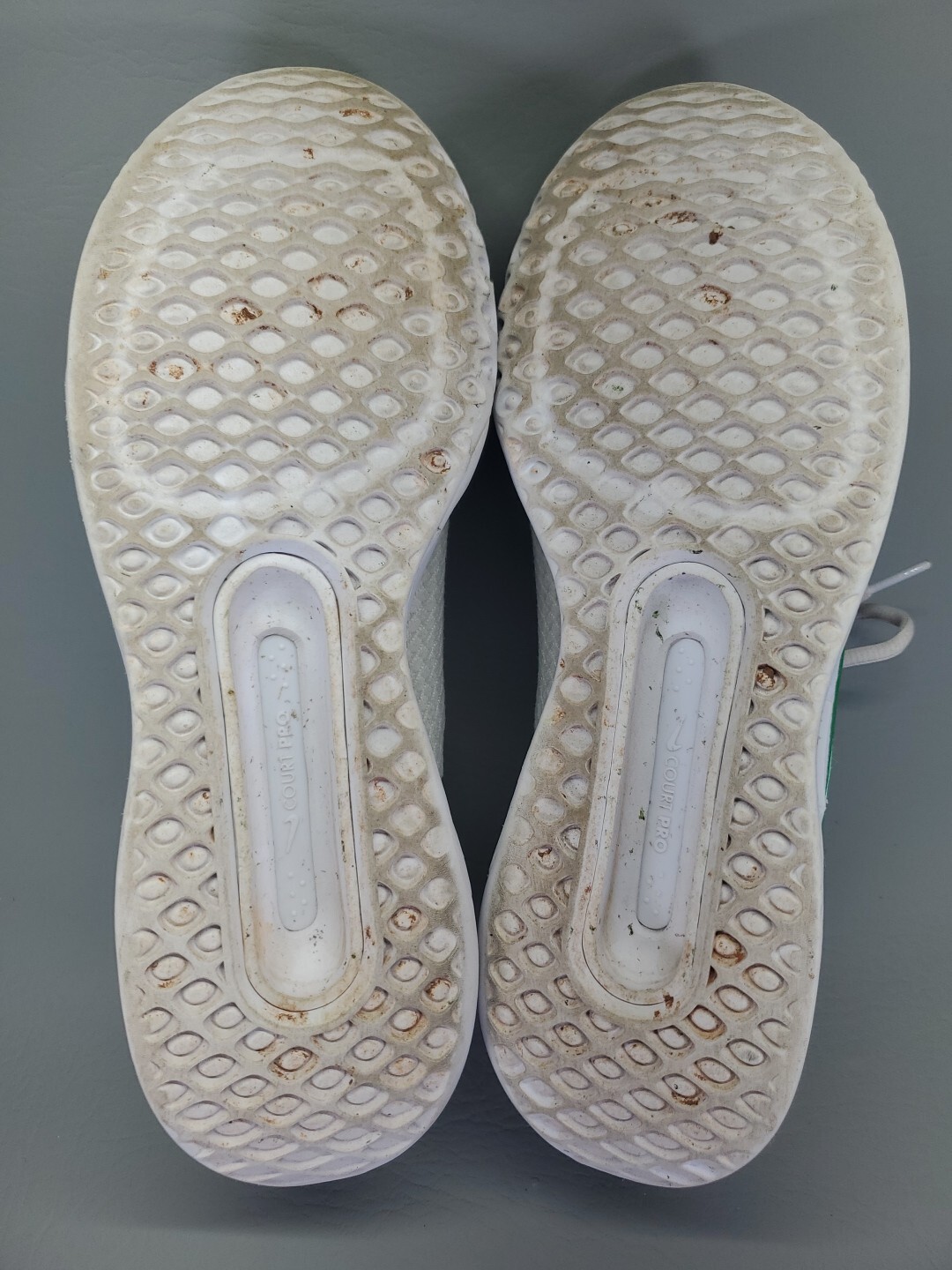 Nike Court Air Zoom Pro 8mm Womens 9.5 Off White Green Tennis Shoes DV3285-103