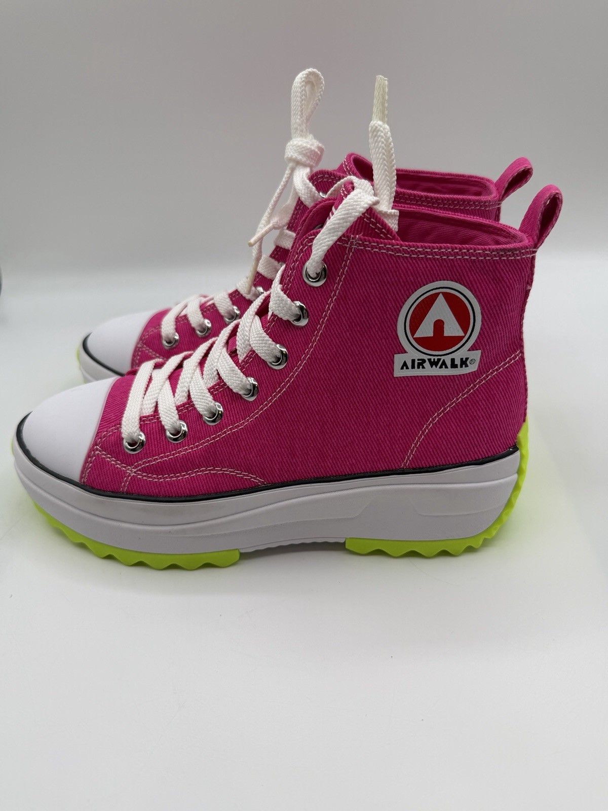 Airwalk Wanollie6 Sneakers, Women’s 6.5 High Top Platform Canvas Pink W/ Neon