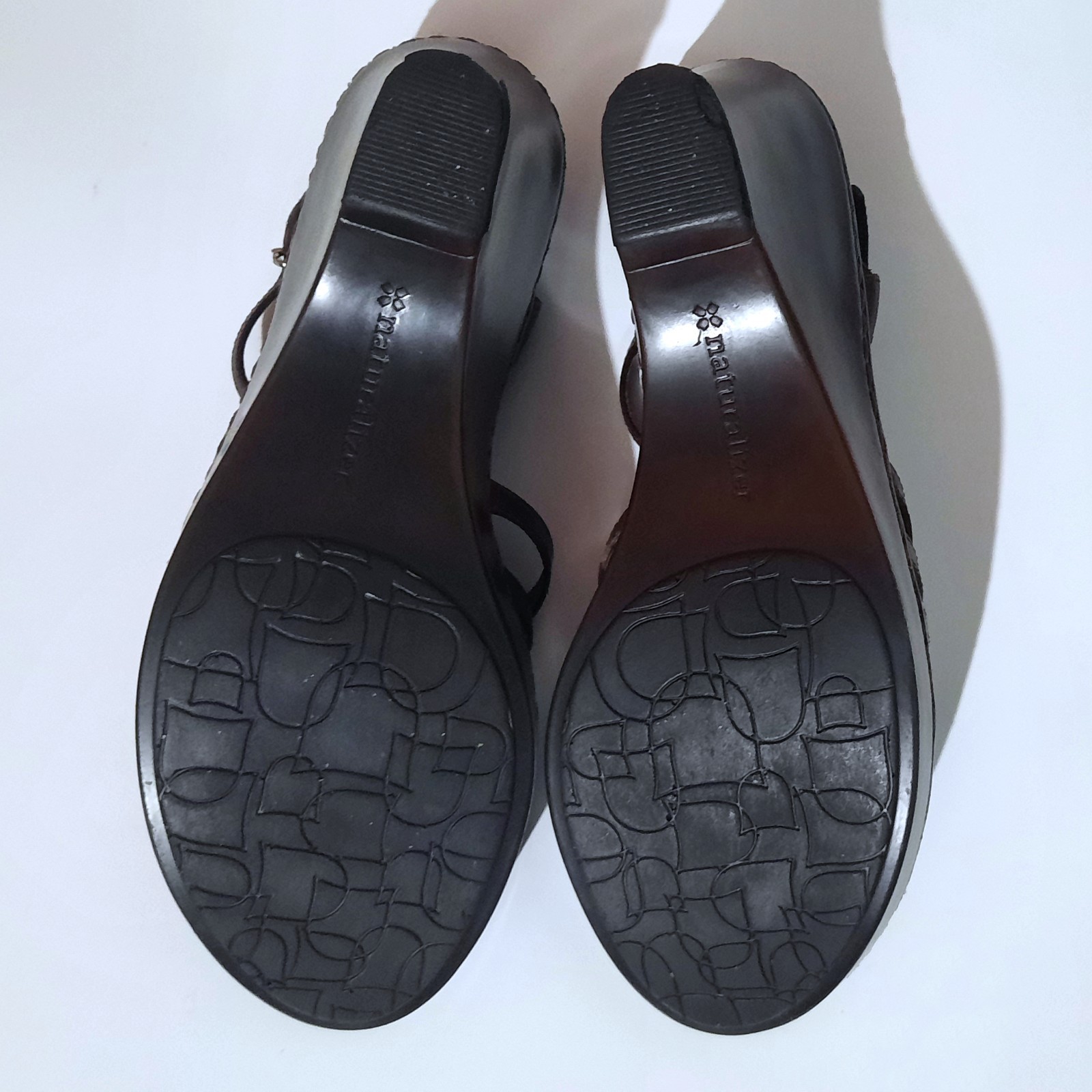 Naturalizer Wedge Heel Sandals Brazil Brown Strap – Women’s 7.5