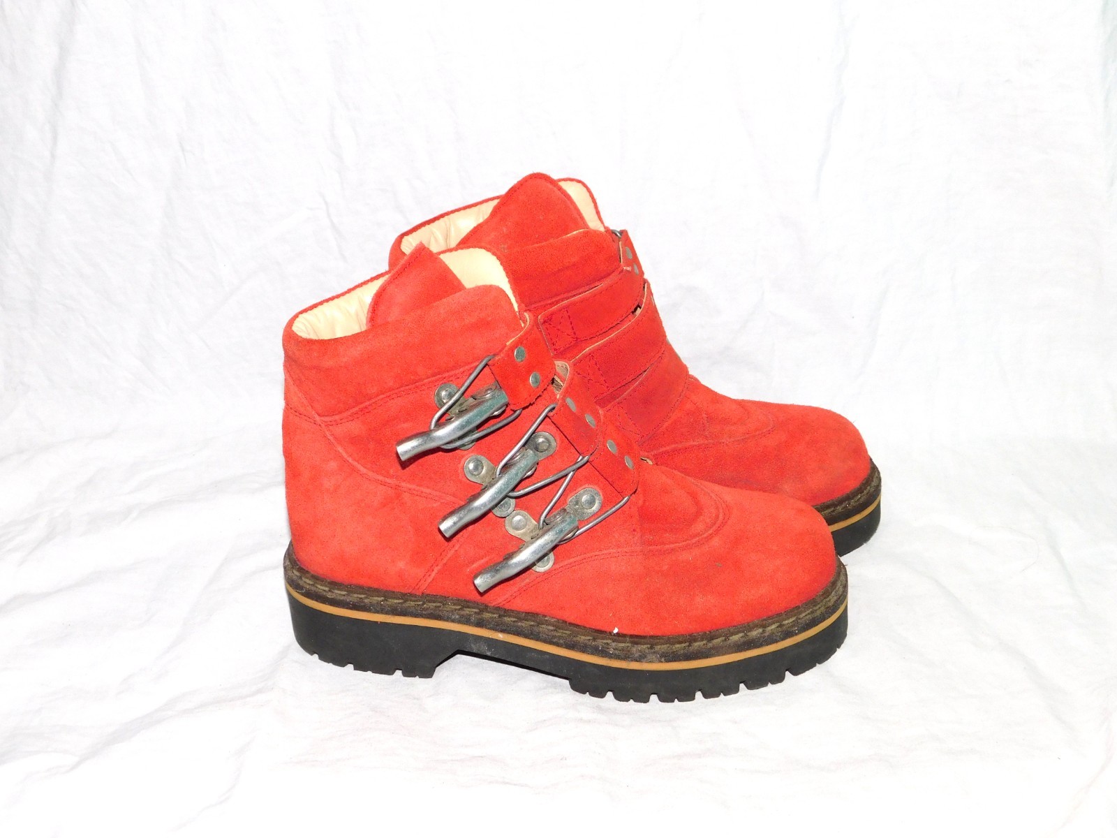 Vintage GEIER WALLY 38 7.5 8 Austria Red Suede Hiking Boots Metal Buckles Woman