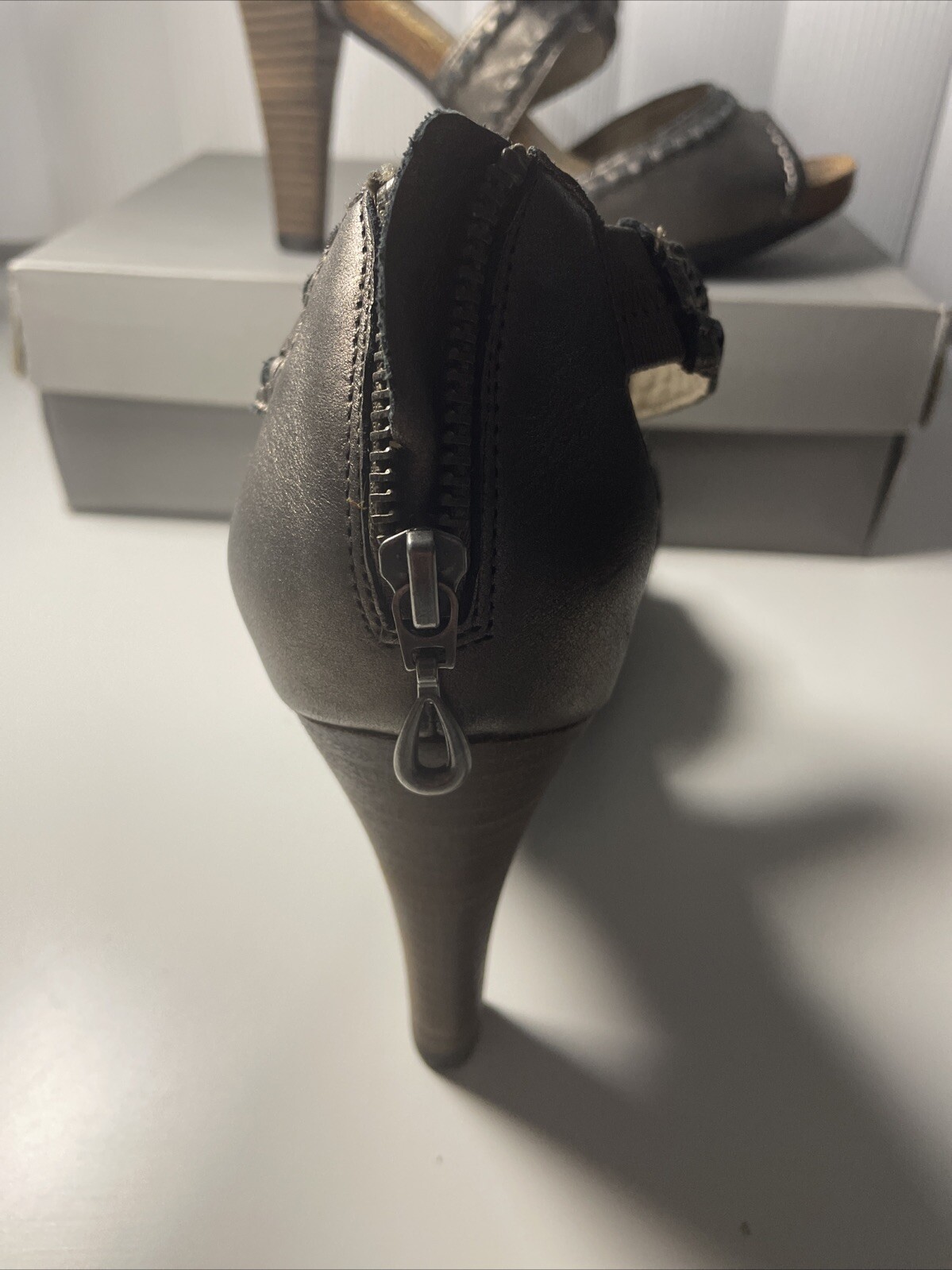 NWT Adam Tucker Me Too Women Brown Heels Size 9 Grafite Heels Brown Open Toe