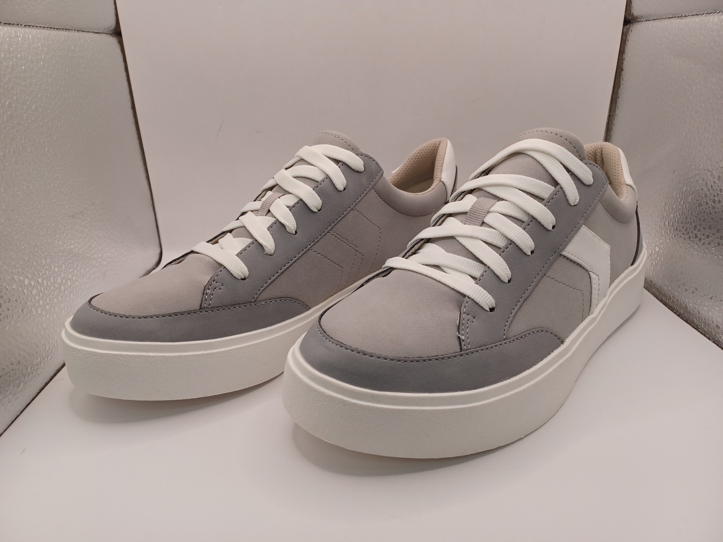 NEW Dr.Scholls Women Madison Lace-Up Sneakers In Multi Tone Grey Size 9.5M US
