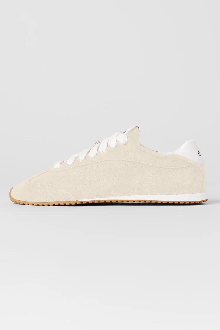 ALO Sunset Sneaker – NEW With Box – W 6.5 – Sandstone/White