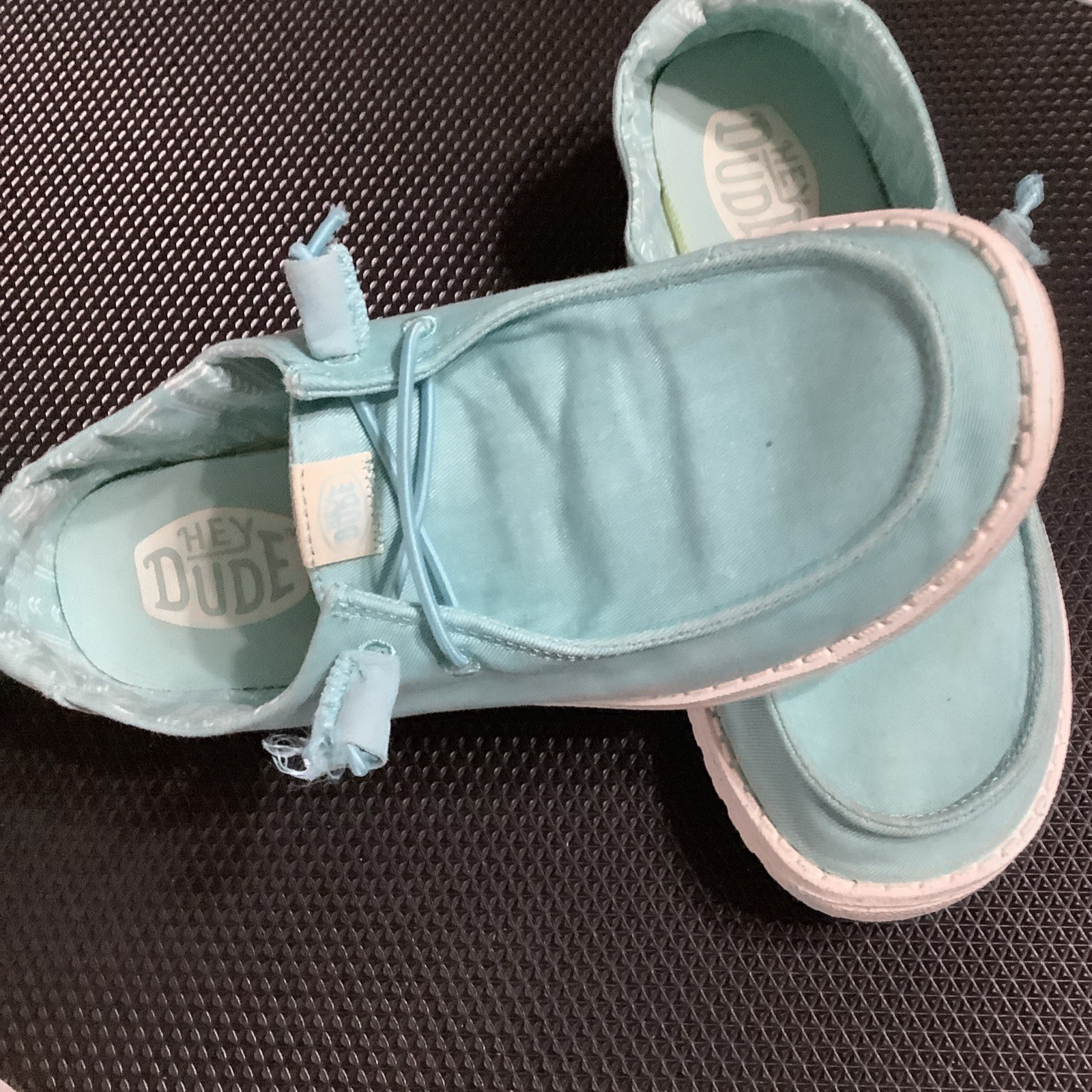 Hey Dude Wendy Size 7 Slip On Turquoise Aqua Comfort Shoes