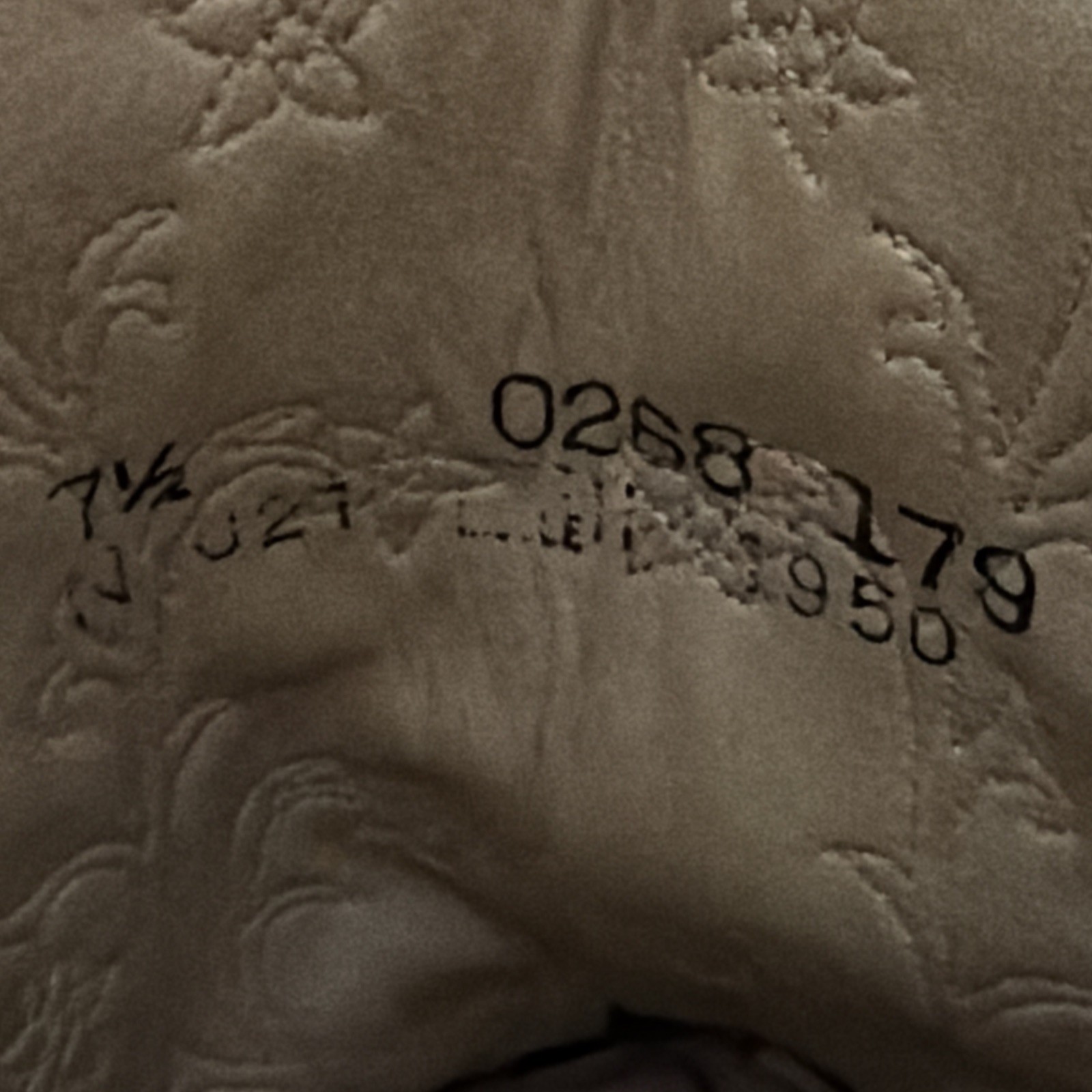 Vintage Wolverine Tan Suede Leather Boots Ladies Sz 7.5 (7) Western Cowgirl