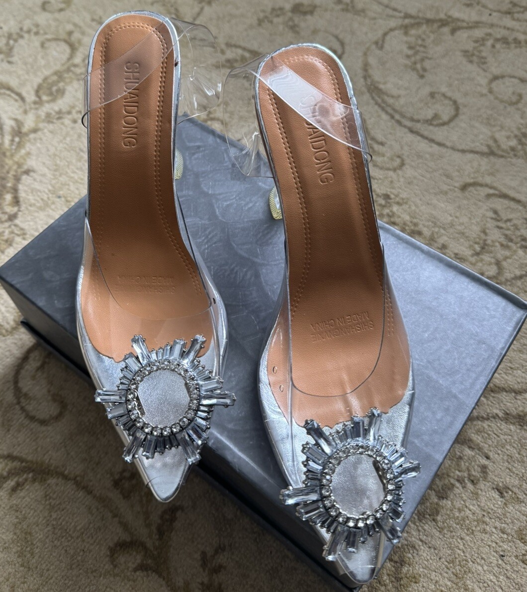 SHUAIDONG Beautiful Transparent Strap Sandals Size 9
