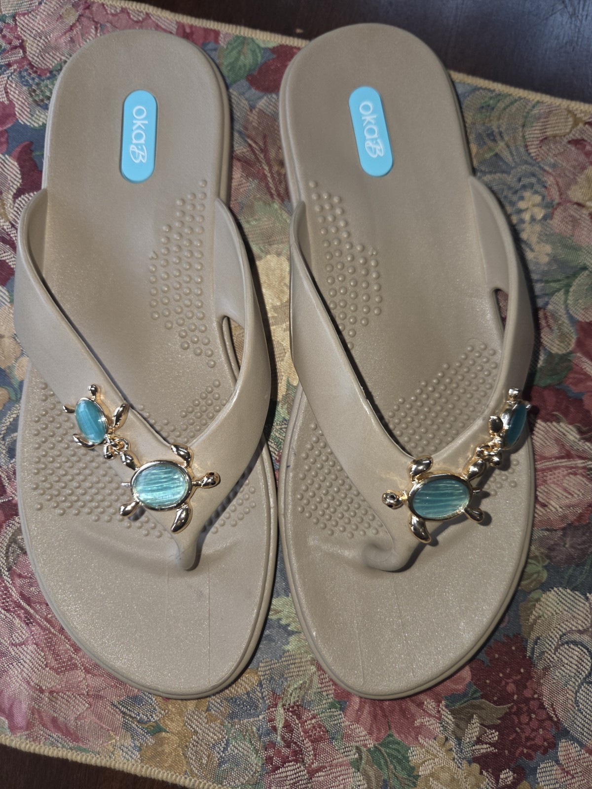 Oka-B Elle Flip Flop Thong Sandals Theresa Licorice Sz ML 8.5-9.5 Tan Sea Turtle