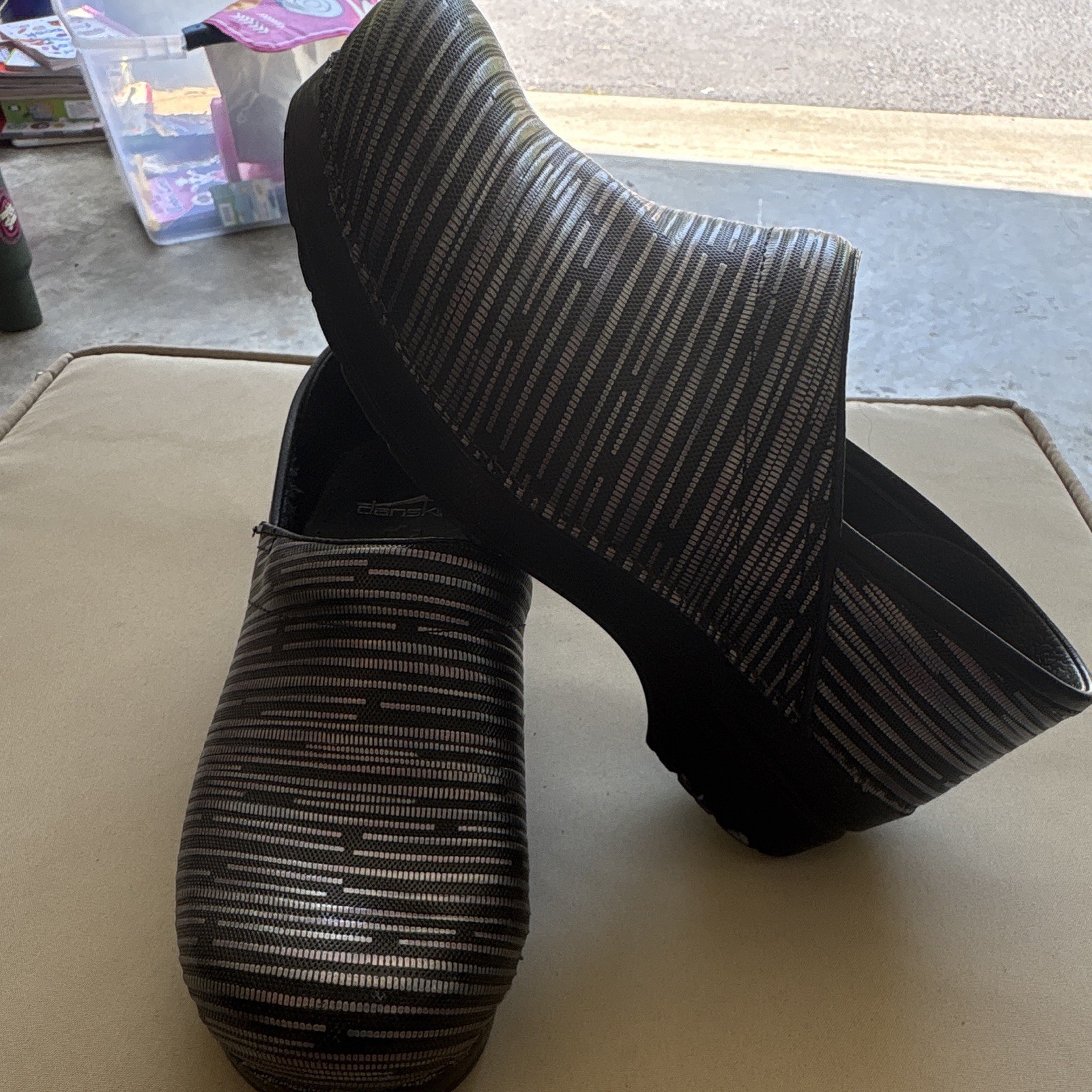 Dansko Professional Leather Striped Black/Gray Slip-On Clogs EU39 US8