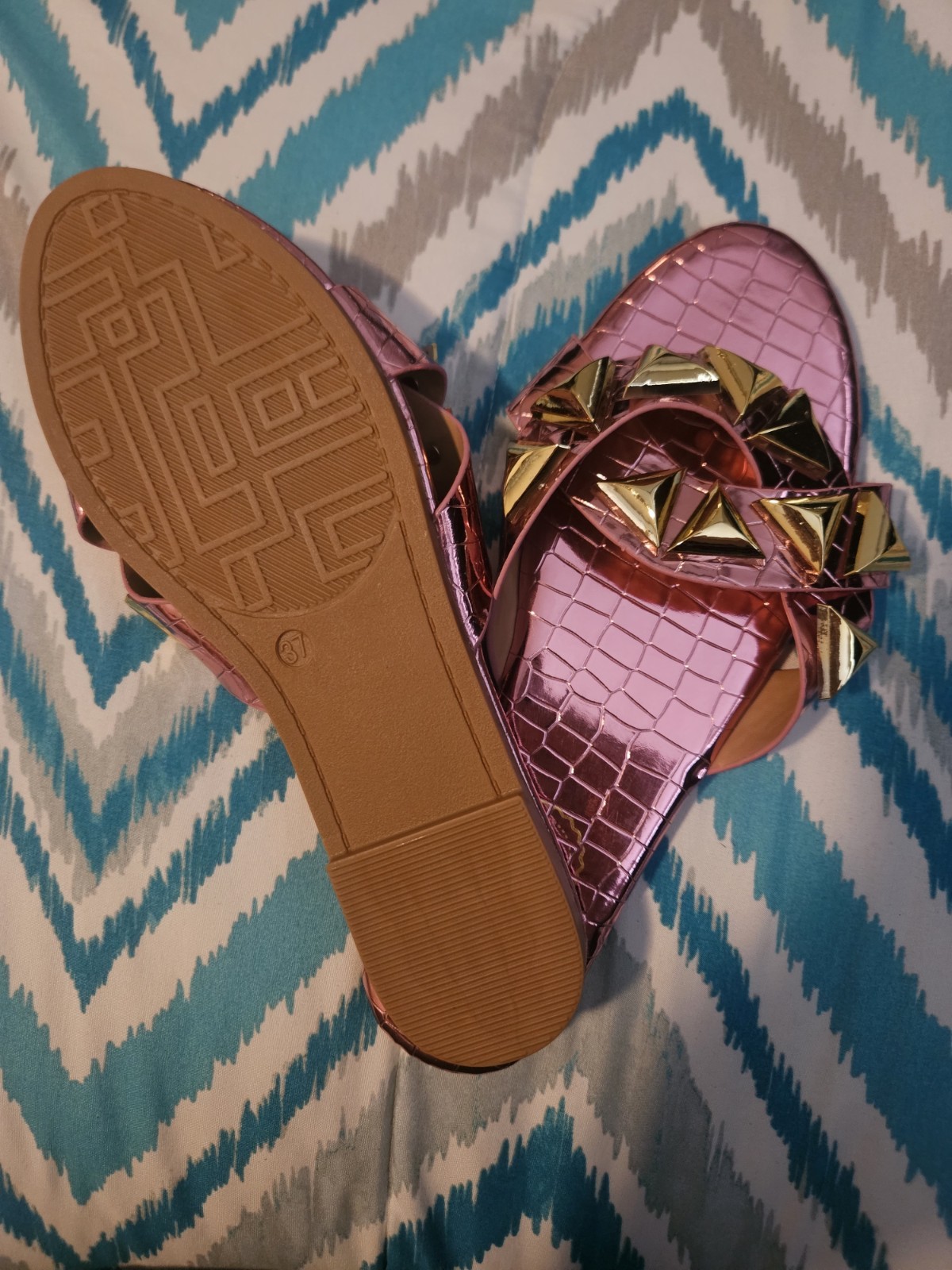 Women’s Pink Croc Embossed Slide Sandals Studded Strap Slip-On Casual US 7