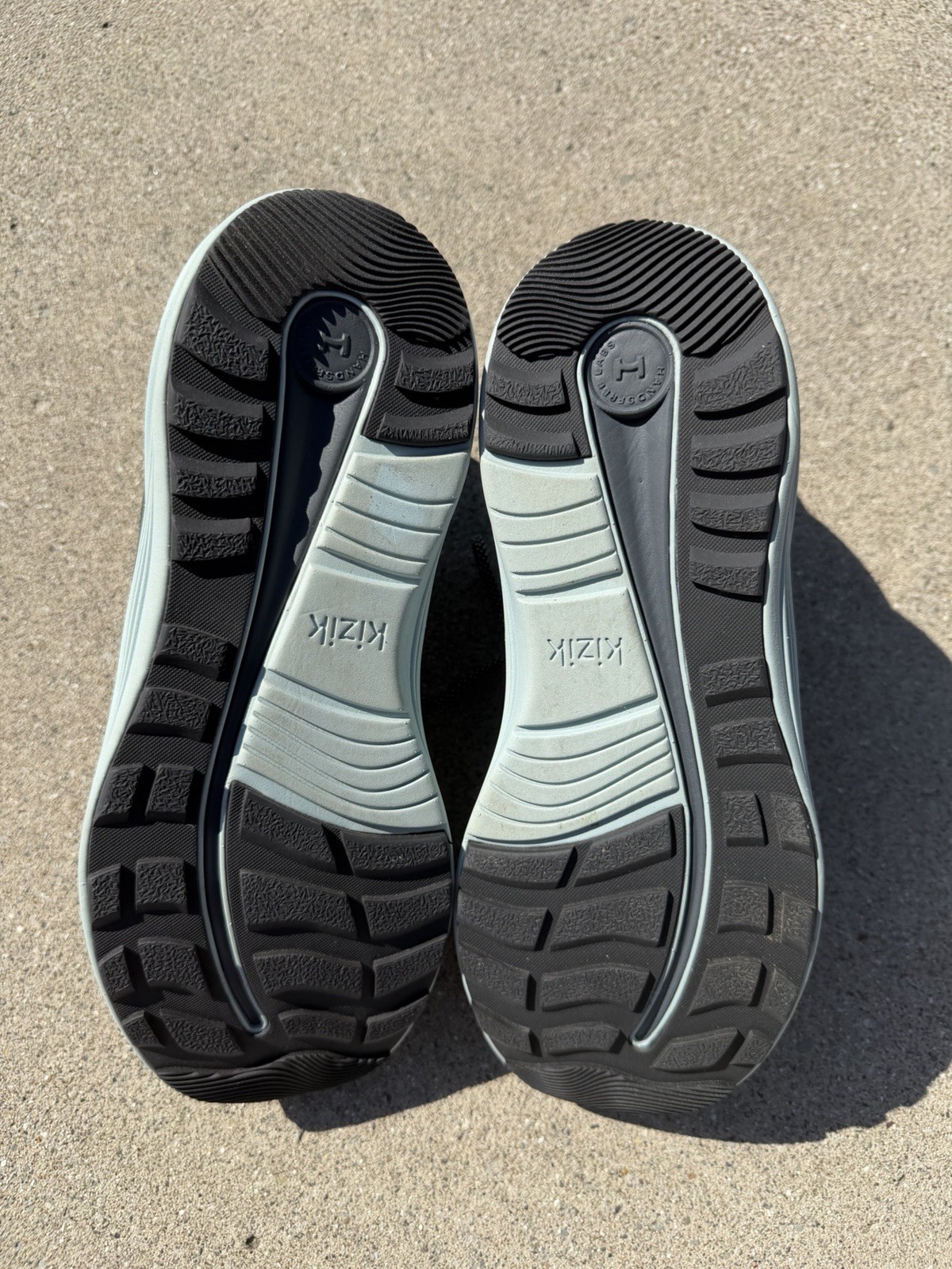 Woman’s Kizik London All Terrain Shoes Size 10.5 UK 8 EU42 D4VT WLONBK15-1D