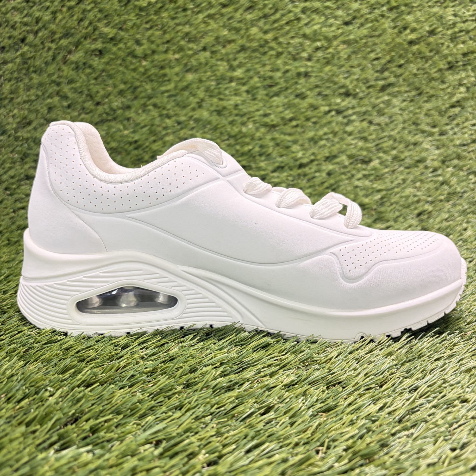 Skechers Uno-Stand on Air Womens Size 7 White Athletic Running Shoes Sneakers