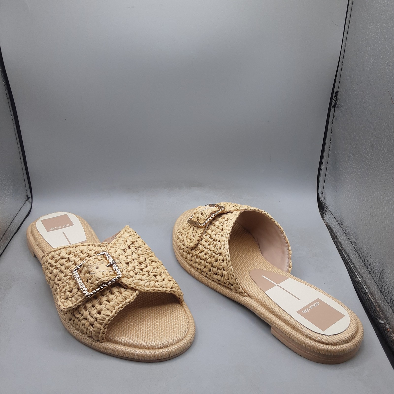 Dolce Vita Buckle Slide Sandals Alonzo Natural Women’s 9M Beige Raffia A263