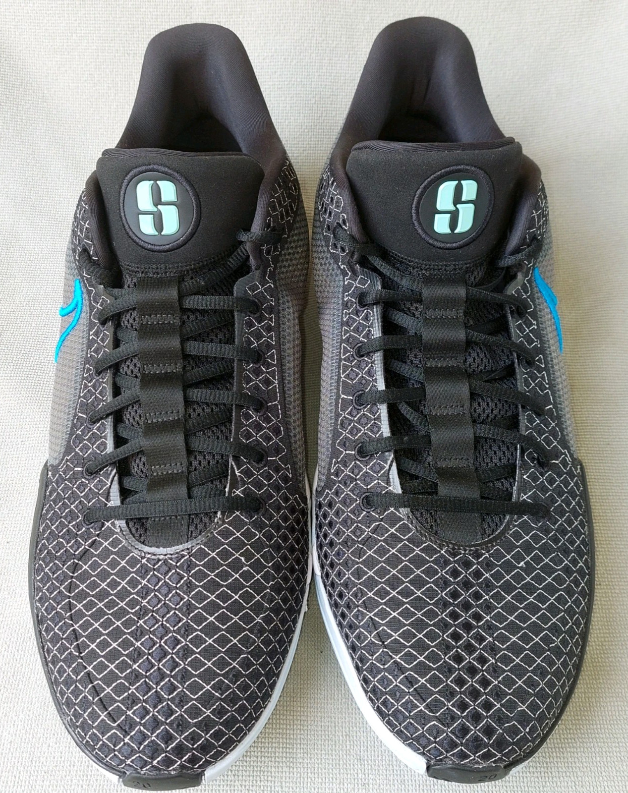 Nike Sabrina 1 Family Bonds Women’s Size 19.5 Basketball Shoe Black FQ3381-001