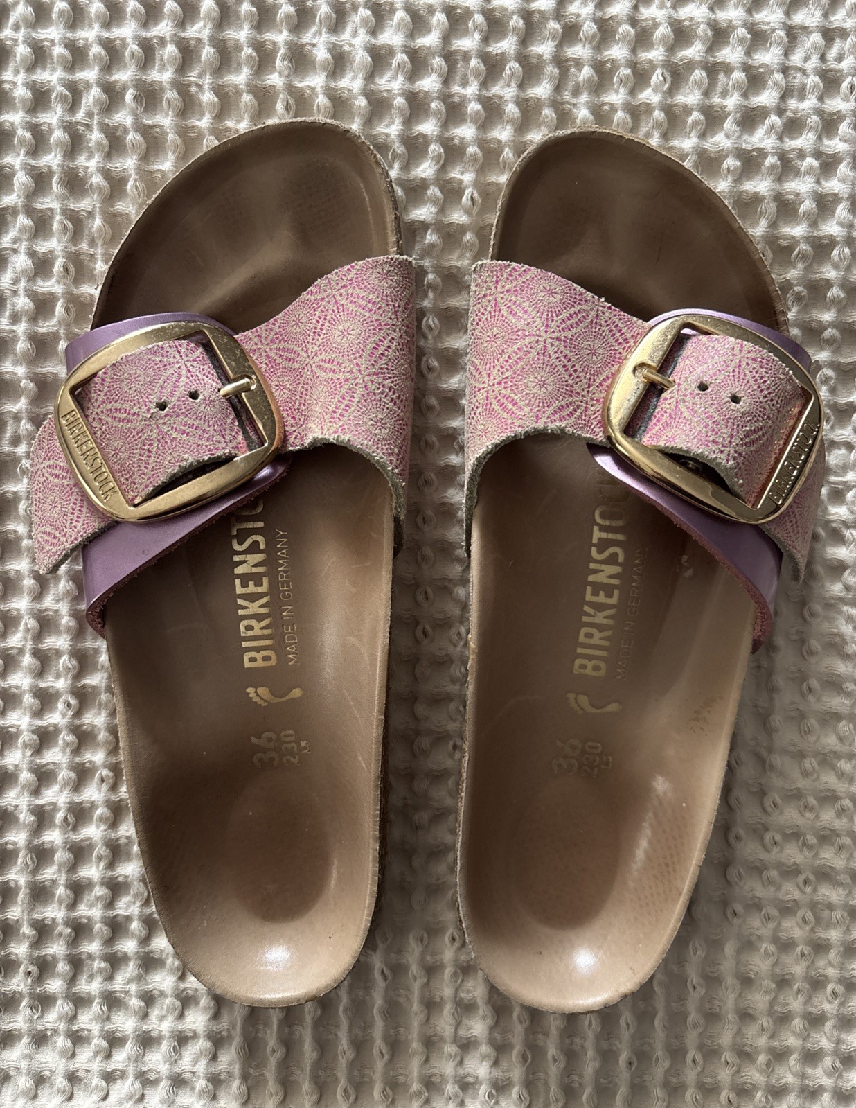 Birkenstock Madrid Gold Big Buckle Pink Lavender Leather Sandal Size 36 Germany