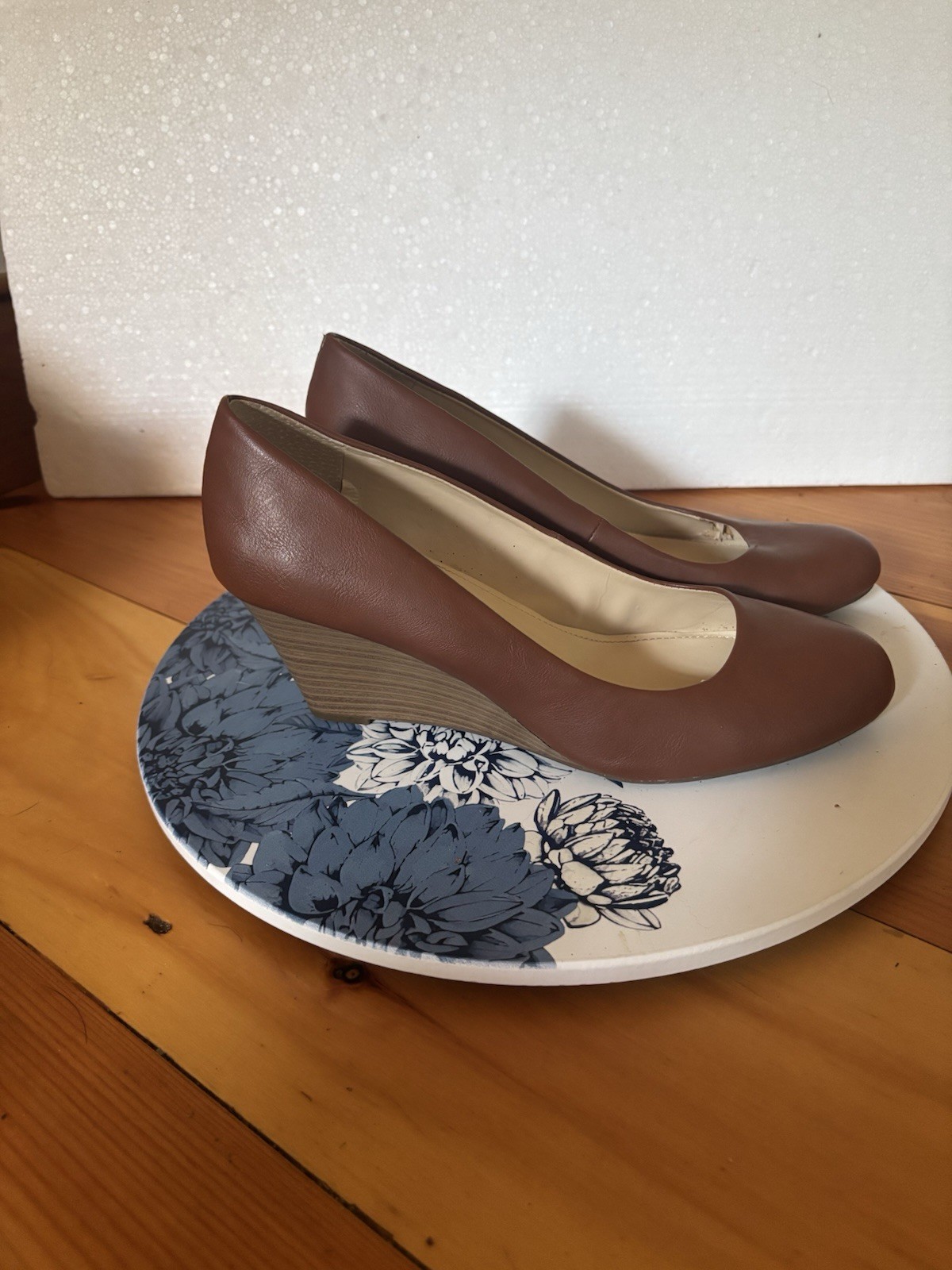Jessica Simpson Sampson Wedge Pumps Brown Faux Leather Women’s Size 10 Round Toe
