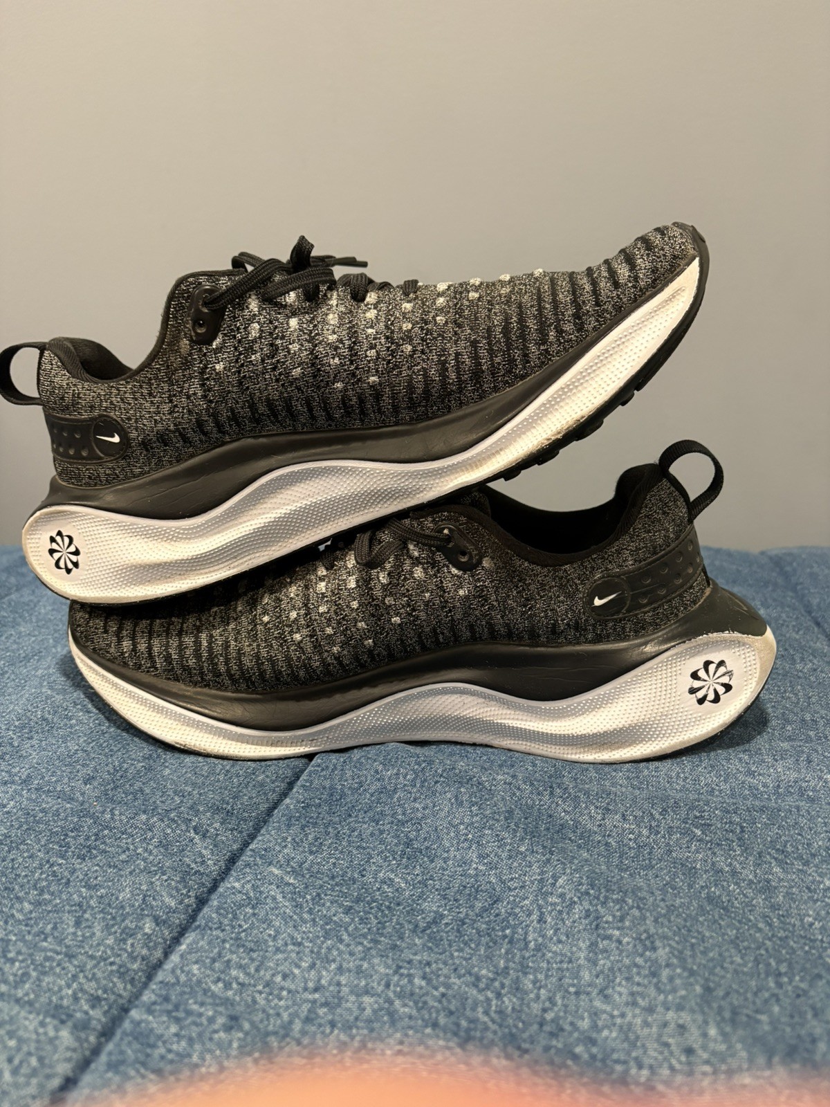 Nike React X Infinity Run 4 “Oreo” size 11 women’s