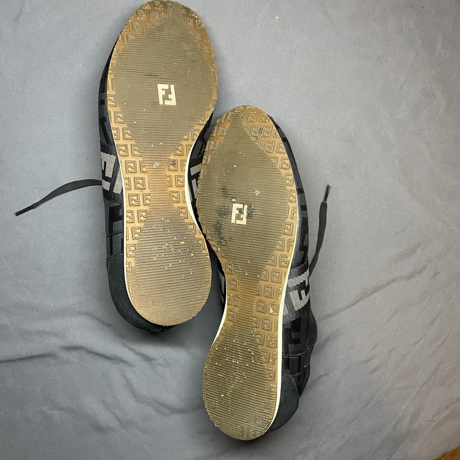 Fendi FF Logo Women’s Size 38 Low Top Sneakers Black Monogram Strap Lace Up