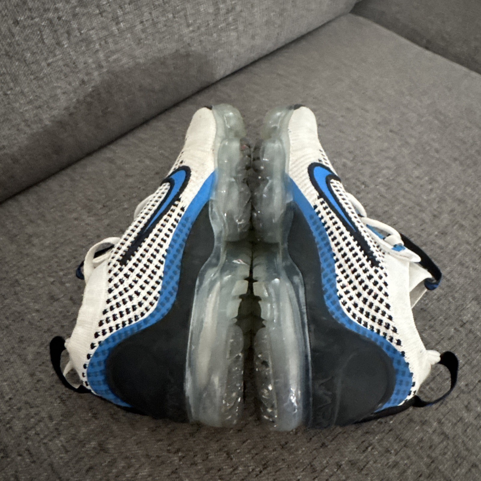 Nike Air VaporMax 2021 Flyknit FK GS White Photo Blue DB1550-101 Men’s Size 4.5Y