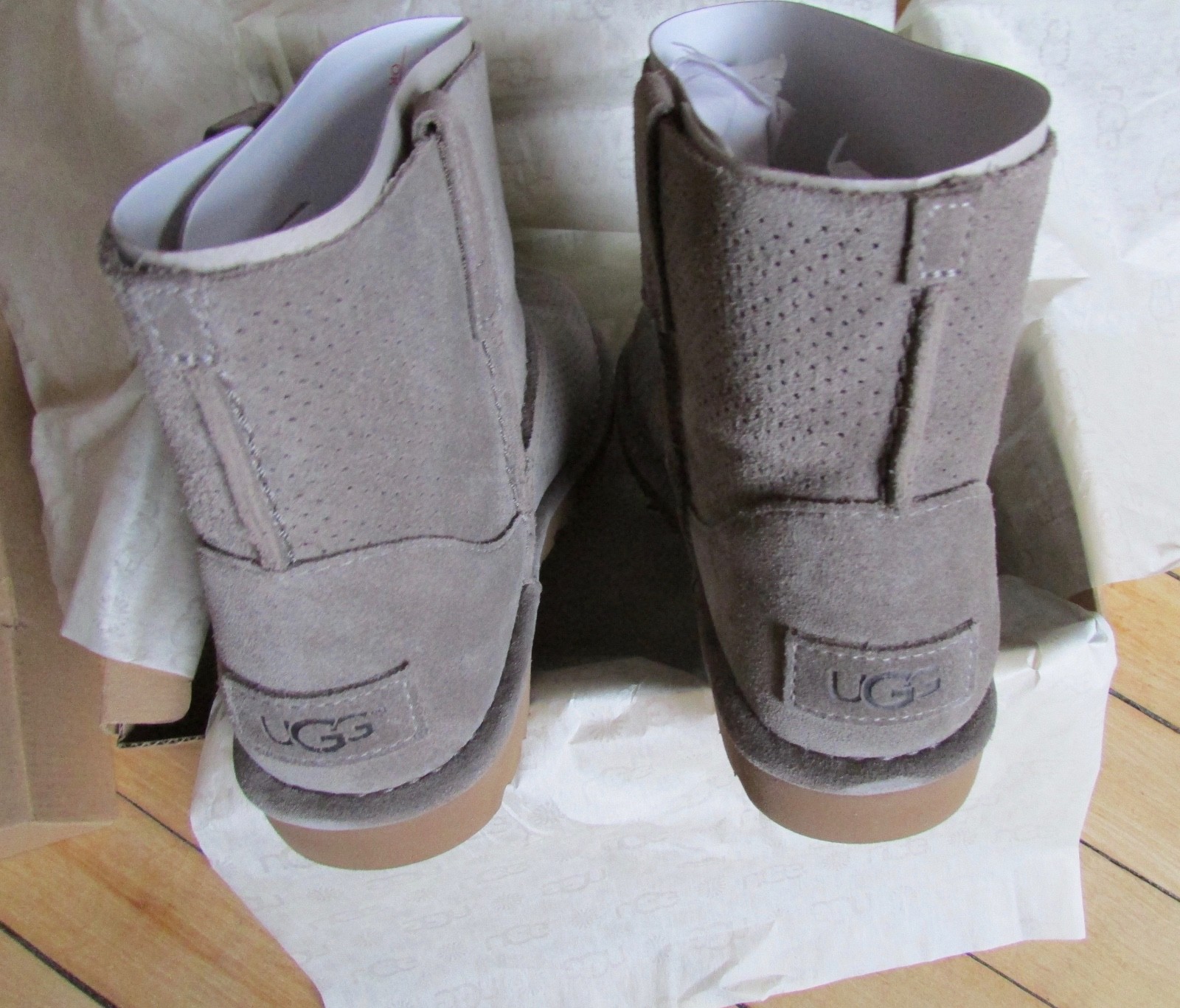 UGG Boots Unlined Mini Perforated Gray Leather Size 6 New $120