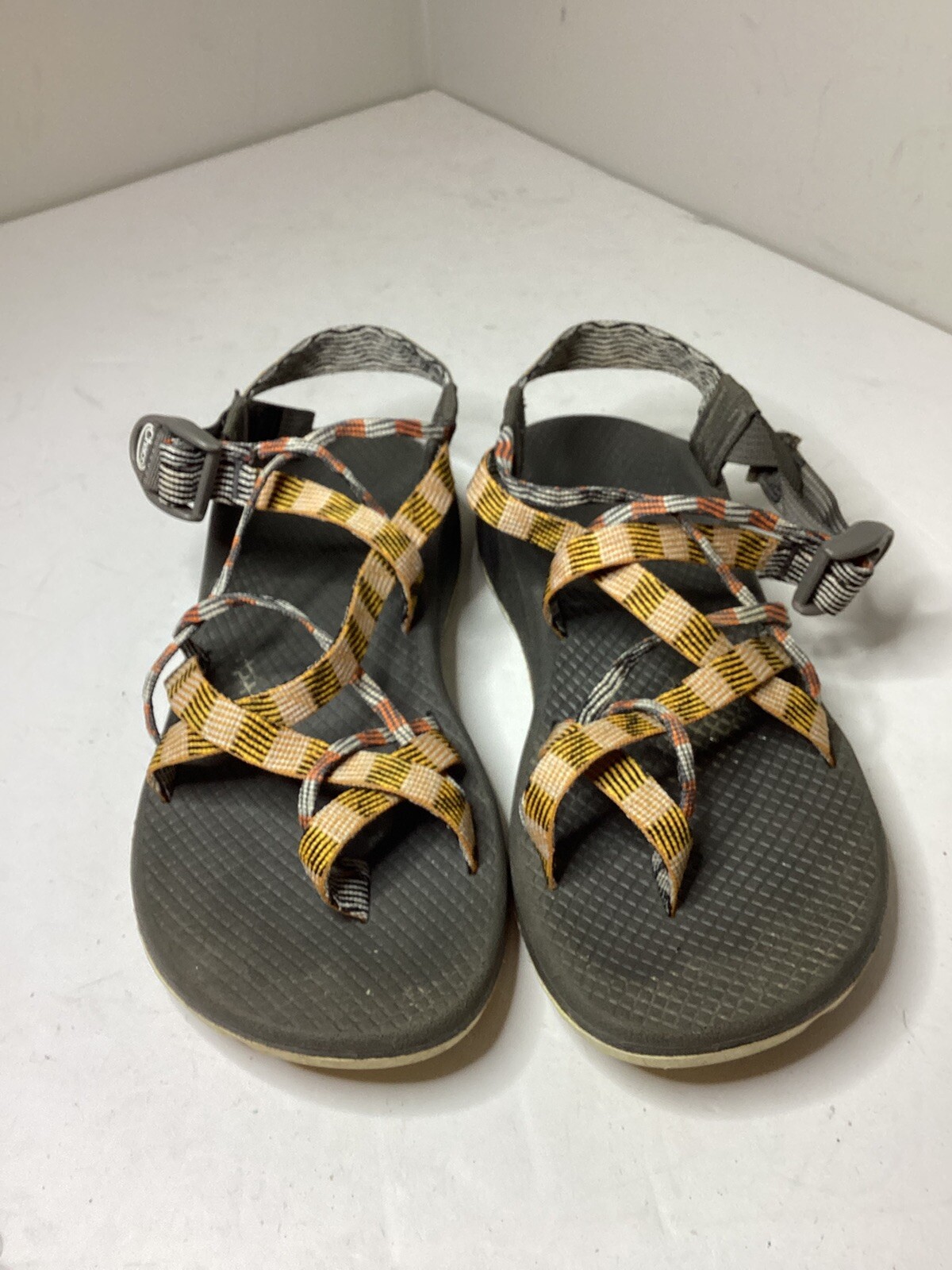 Chaco Z Cloud X2 Womens Size 9 Tan Multicolor Water Shoes Toe Loop Sandals