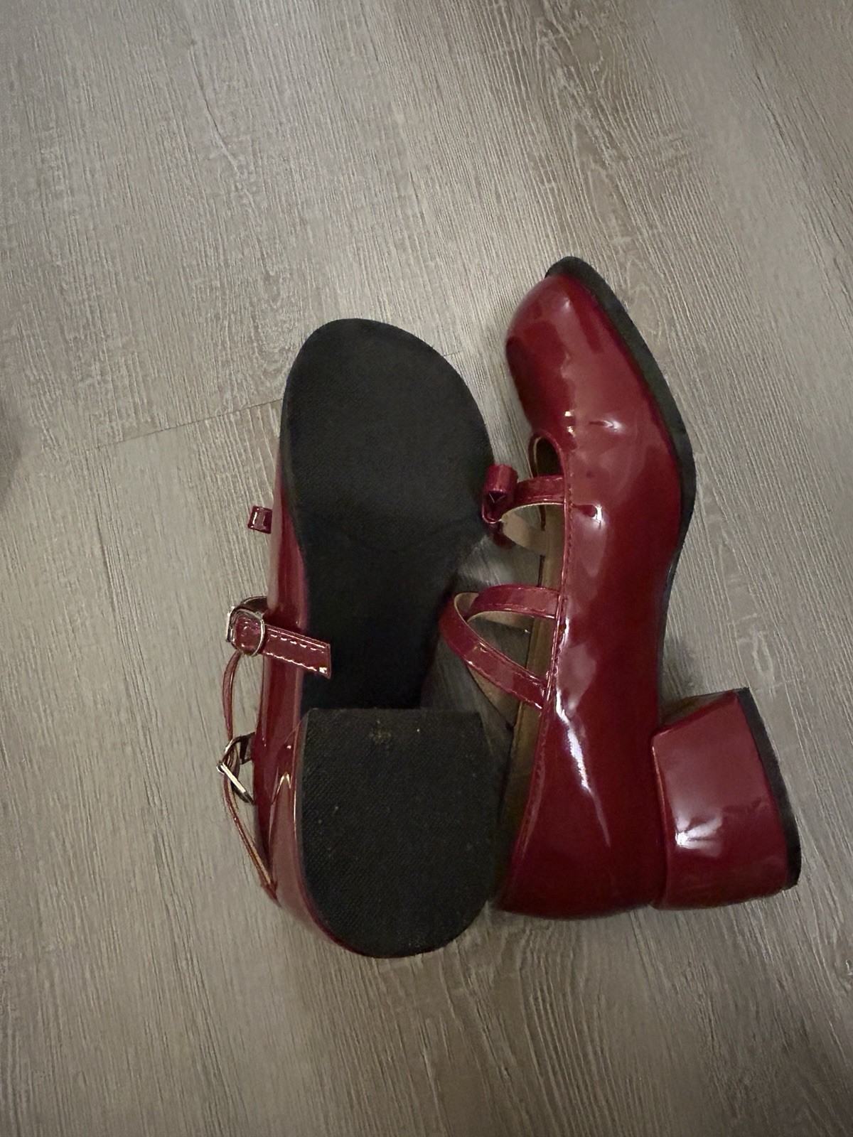 Mary janes burgundy red shiny leather chunky platform round toe