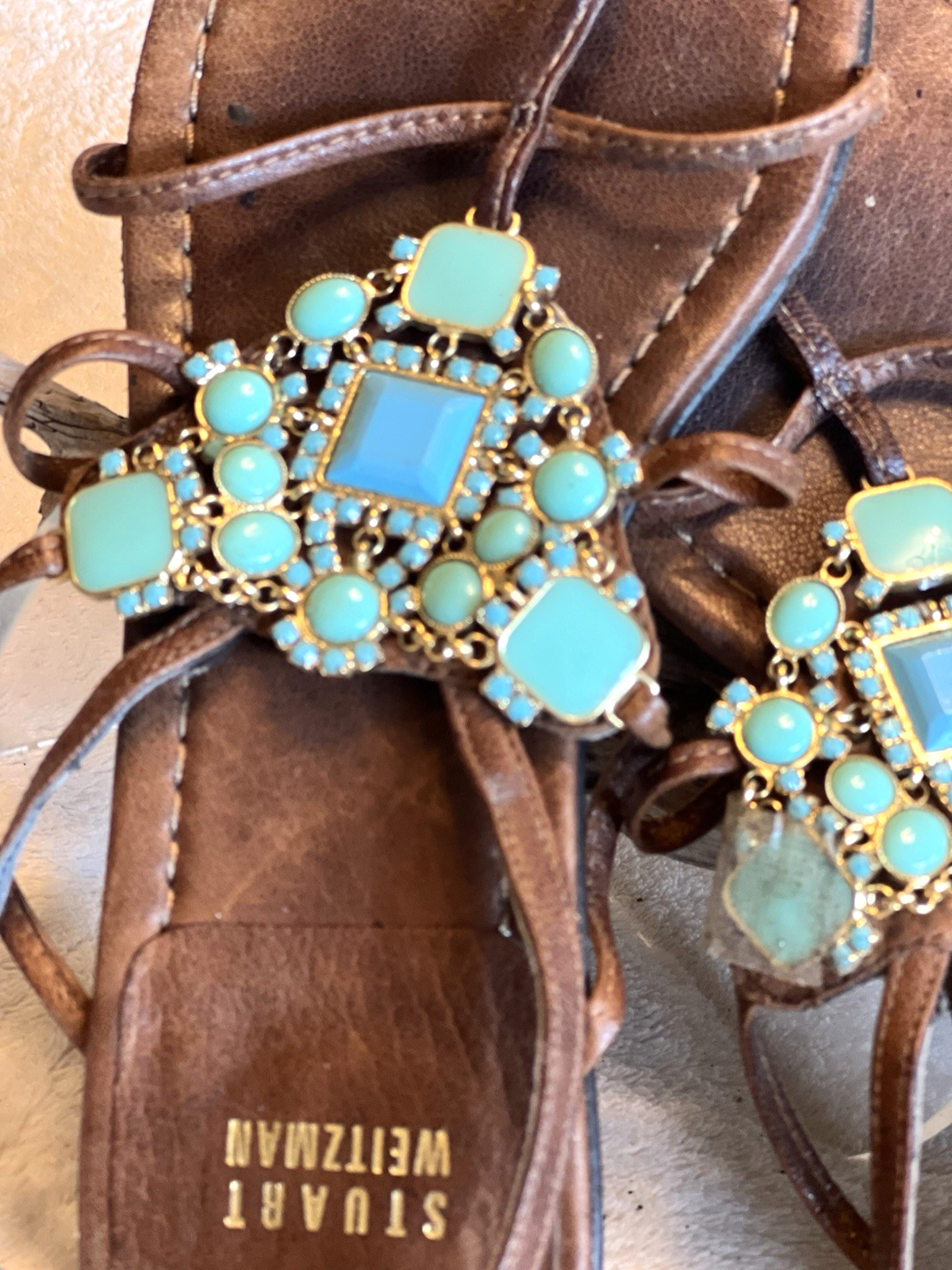 STUART WEITZMAN TURQUOISE JEWELED FLAT SANDALS 8.5 STRAPPY HIGH END DESIGNER
