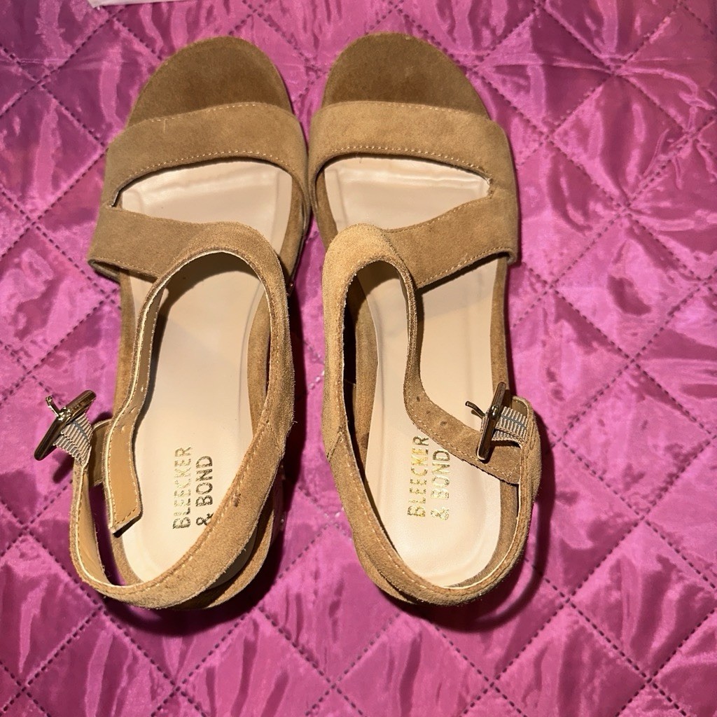 Bleecker and Bond Shoes Women’s Size 9