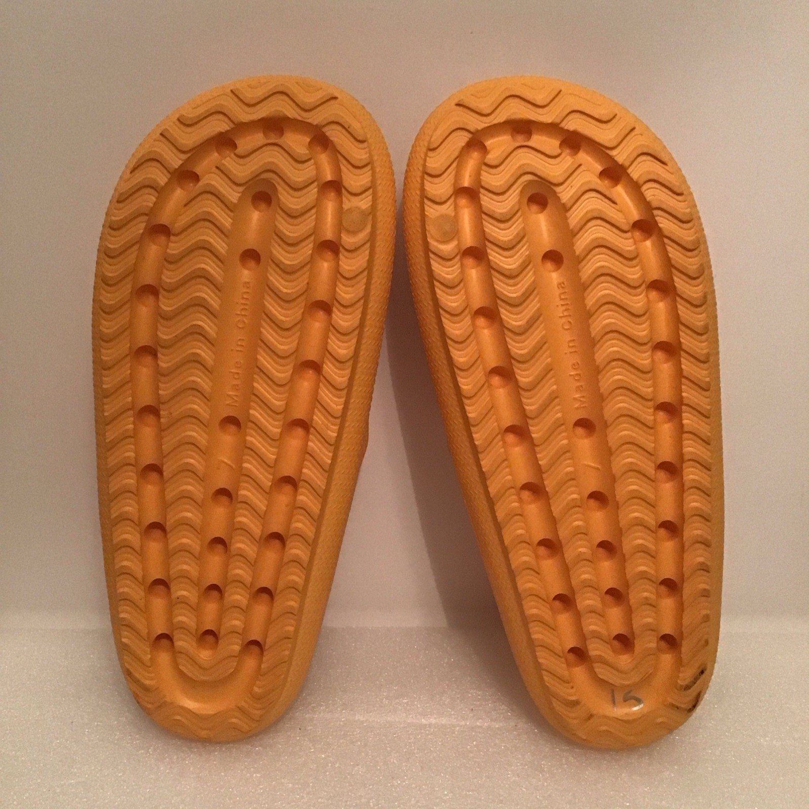 Bebe Slides Orange Sandal Casual Pool Travel Lightweight Womens Size 7 Pre-owned