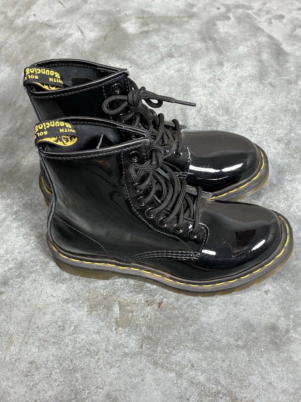 Dr. Martens 1460 Black Leather 8-Eye Lace Up Combat Boots W Size 6 M Size 5