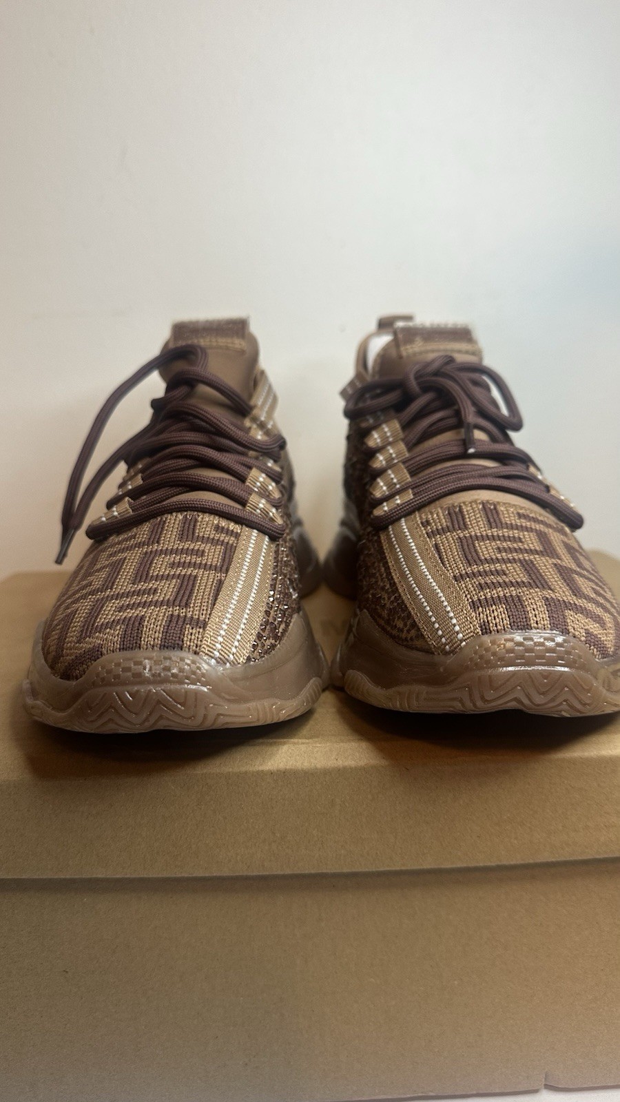 Steve Madden SM NY90 Brown Geometric Knit Sneakers Logo Lace Up