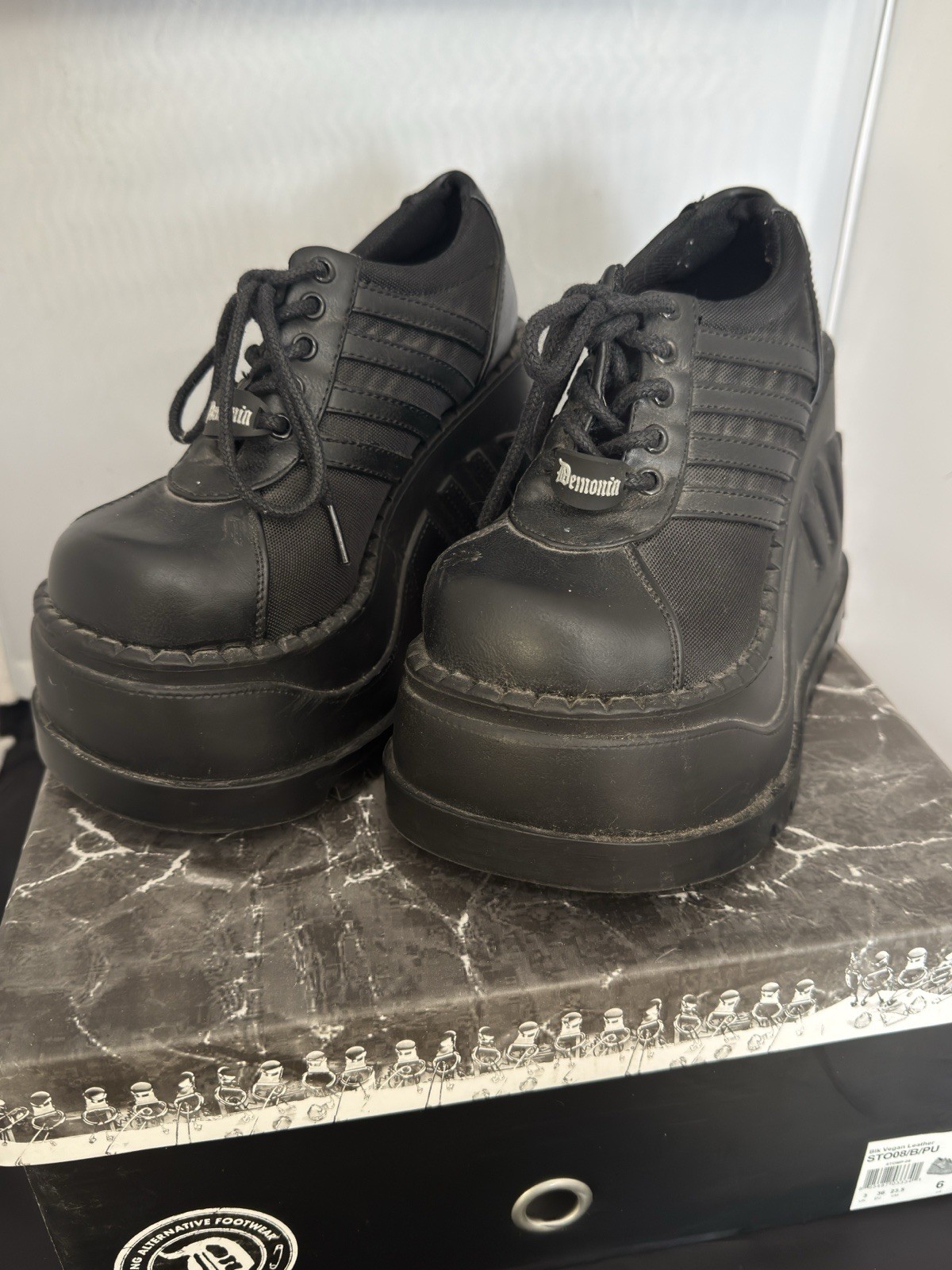 Demonia Stomp-08 Black Platform Shoes 90s Rave Cyber Goth Sneakers Size 6
