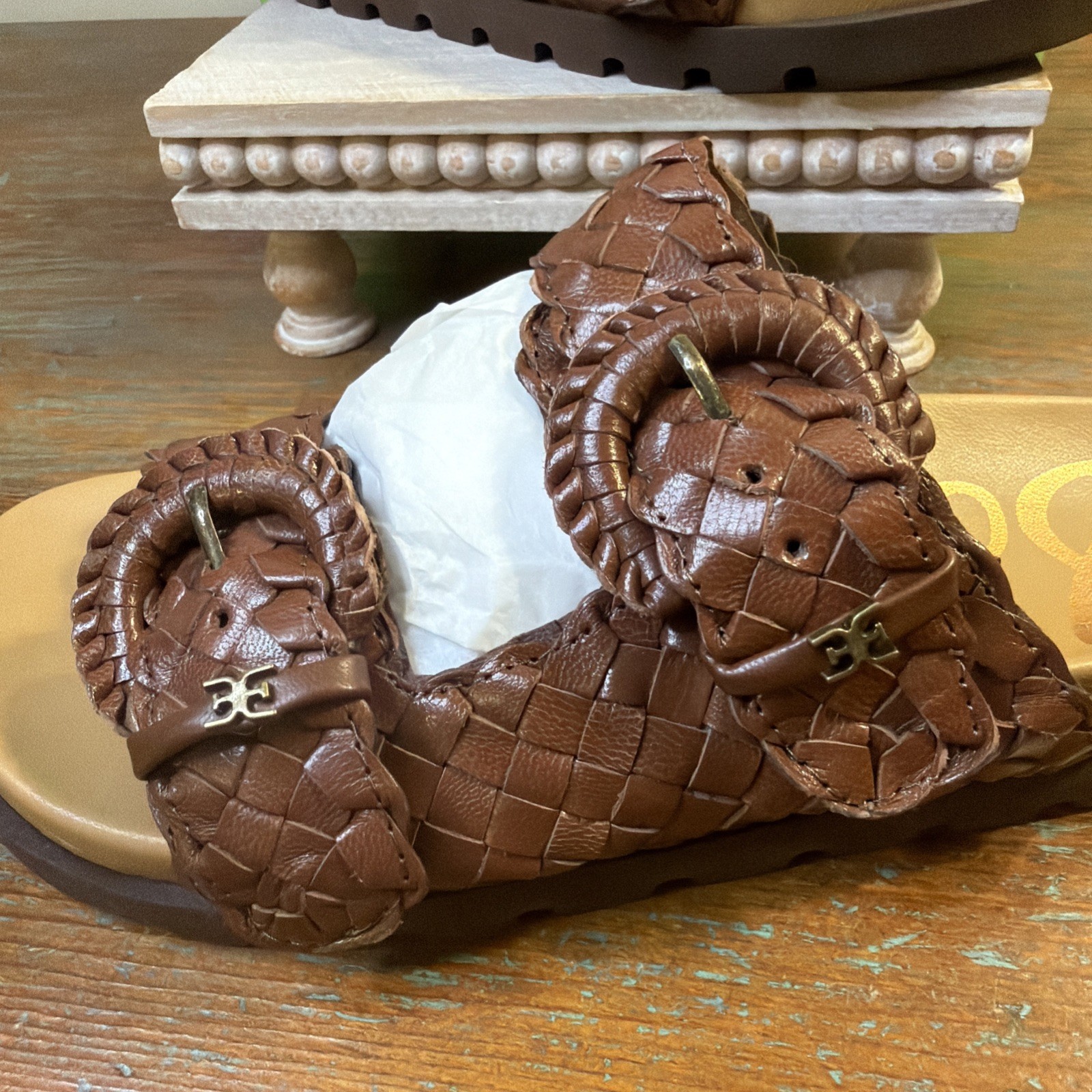 New With Box~ Sam Edelman Tiffanie Woven Leather Slides In Brandy Color. Size 7.