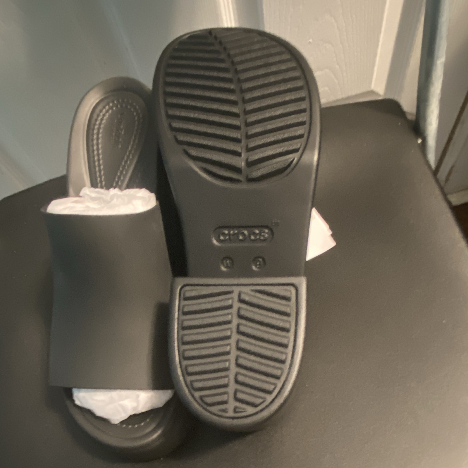 Crocs Women’s Gray Slip-On Slide Wedge Sandals Comfort Logo Solid US 8
