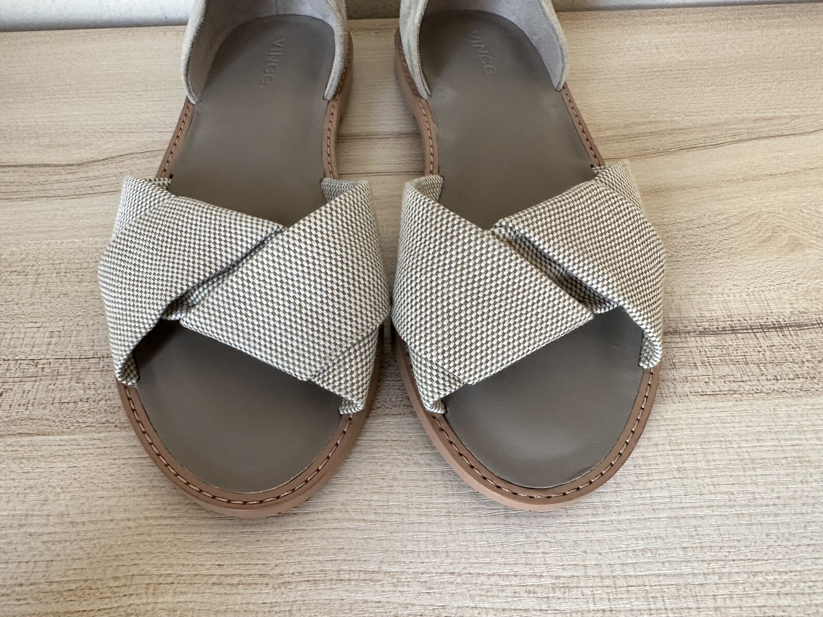 $250 VINCE Womens sz 5.5 IDA taupe suede woven slip on sandals flats