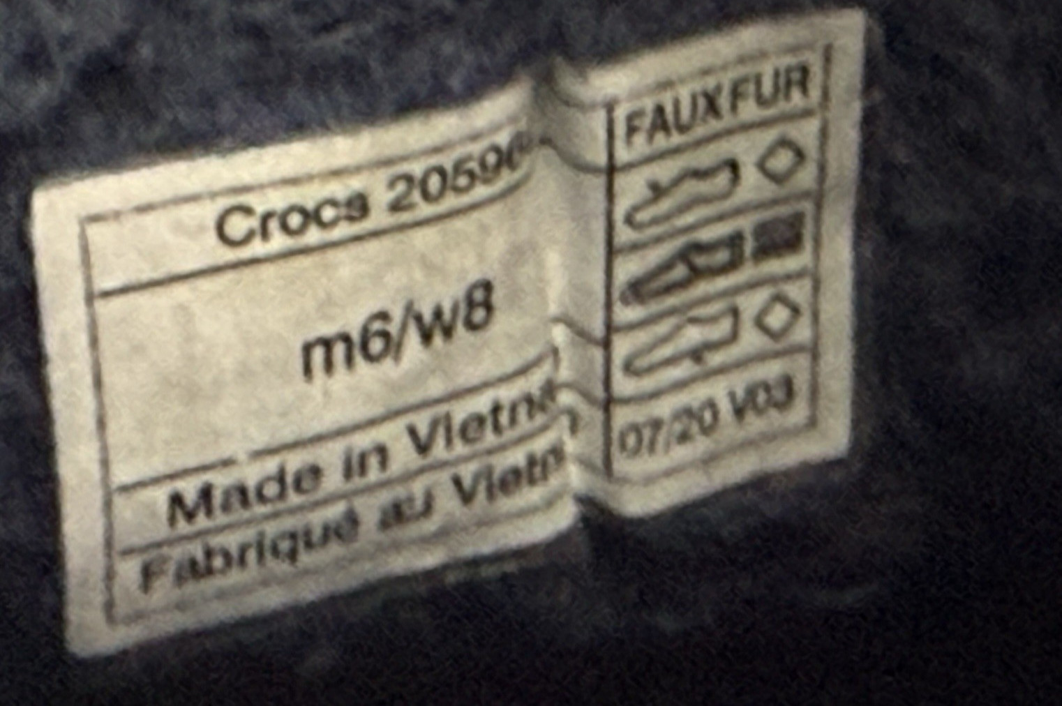 Crocs Classic Blue Baya Clogs W 8 M6 Faux Fur Lined Slip On Classic Shoes 205969