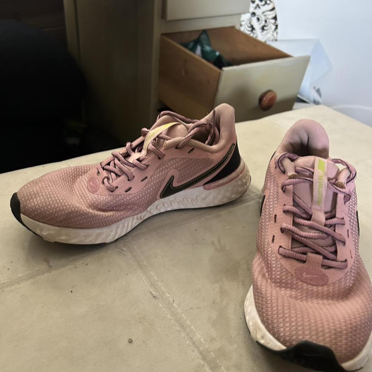 Nike pink React Infinity Run trainers. Size US 8.5 #running #sneakers #lifestyle