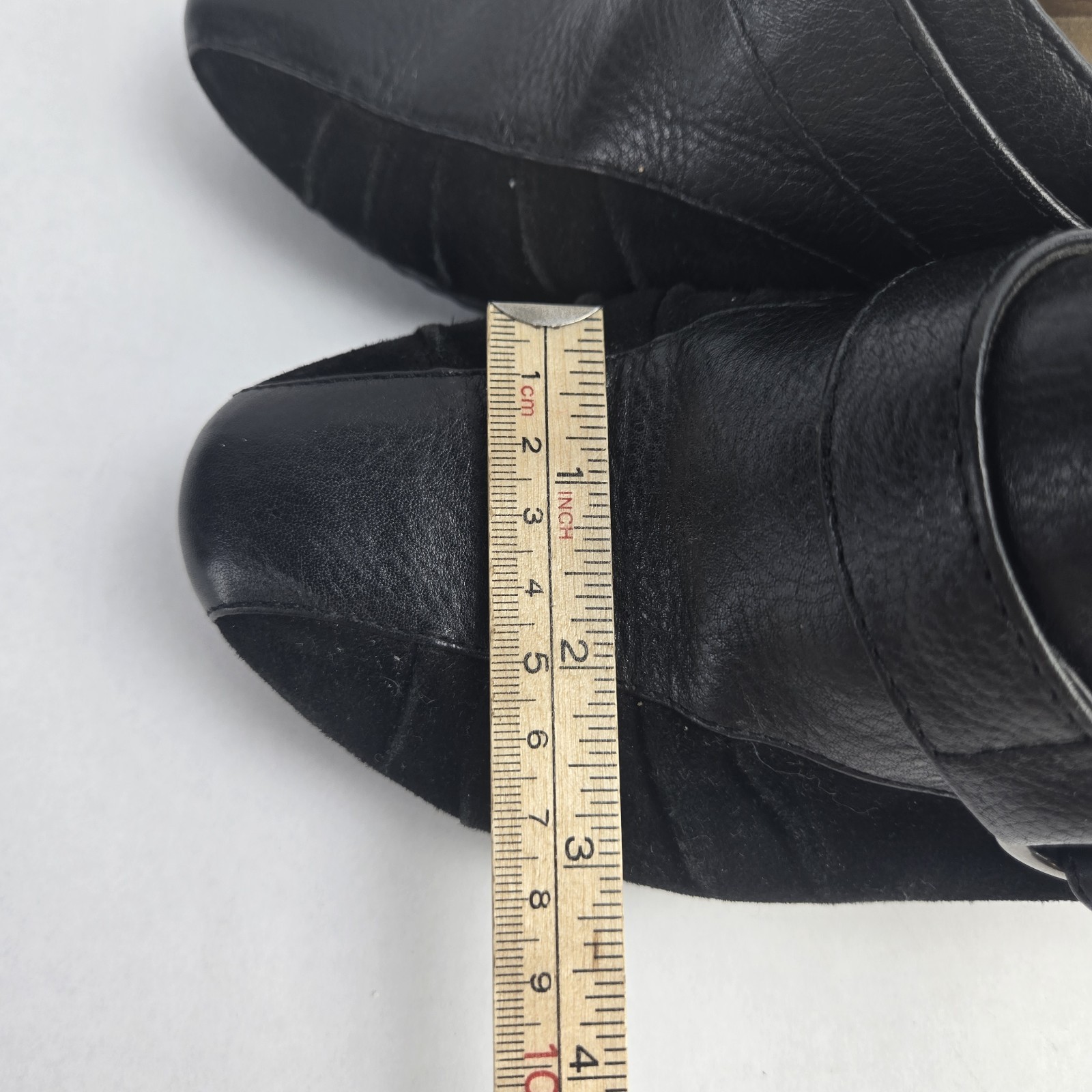 Softspots Slip On Mules Women’s 8M Black Suede/Leather Shoes 2.5in Heel 735701