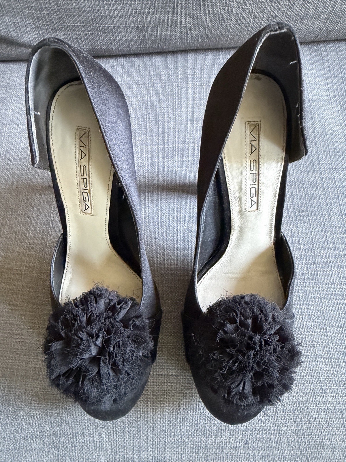 VIA SPIGA Black Pom Ballet Flats – Women’s Slip-On Shoe SIZE 6M