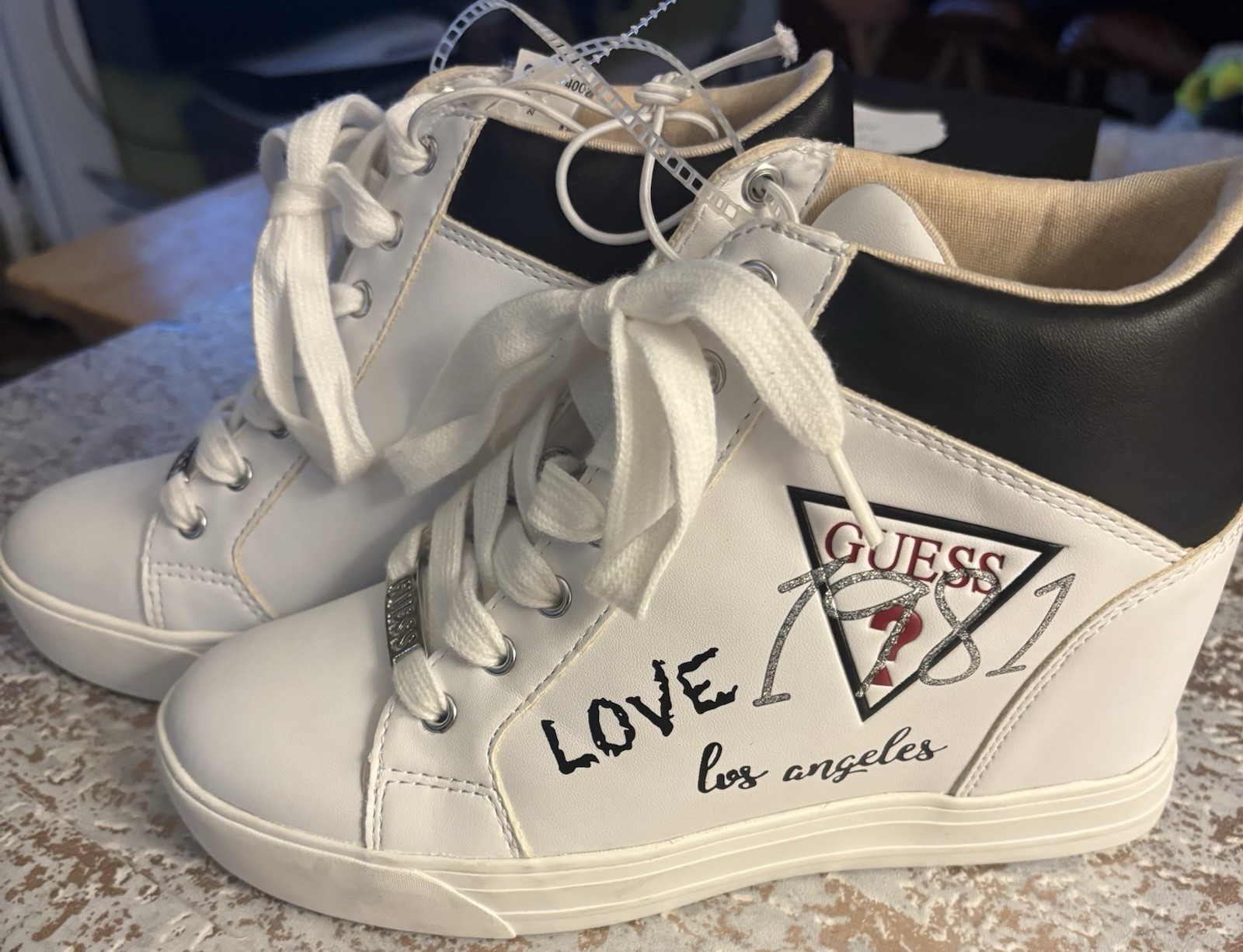 Guess High Top 1981 Womens Los Angeles Size 7 Hidden Heel/wedge Sneakers NEW