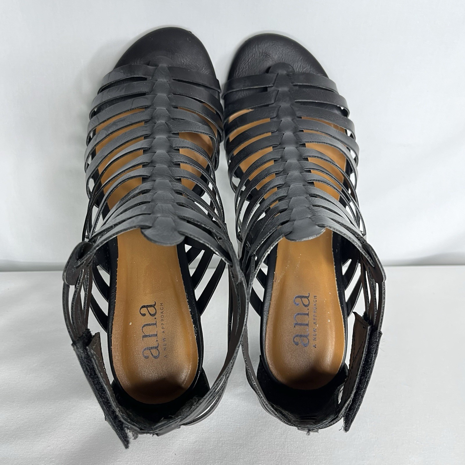 A.N.A. Meadow Wedge Sandals Womens 7.5W Black Gladiator Strappy Comfort