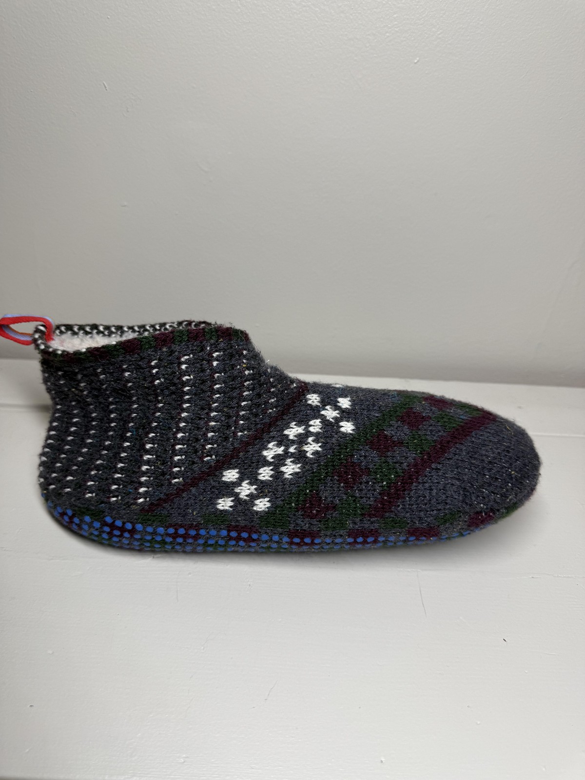 Bombas Slipper Socks Womens Size Medium Gray Fair Isle Fuzzy Lined Non Slip