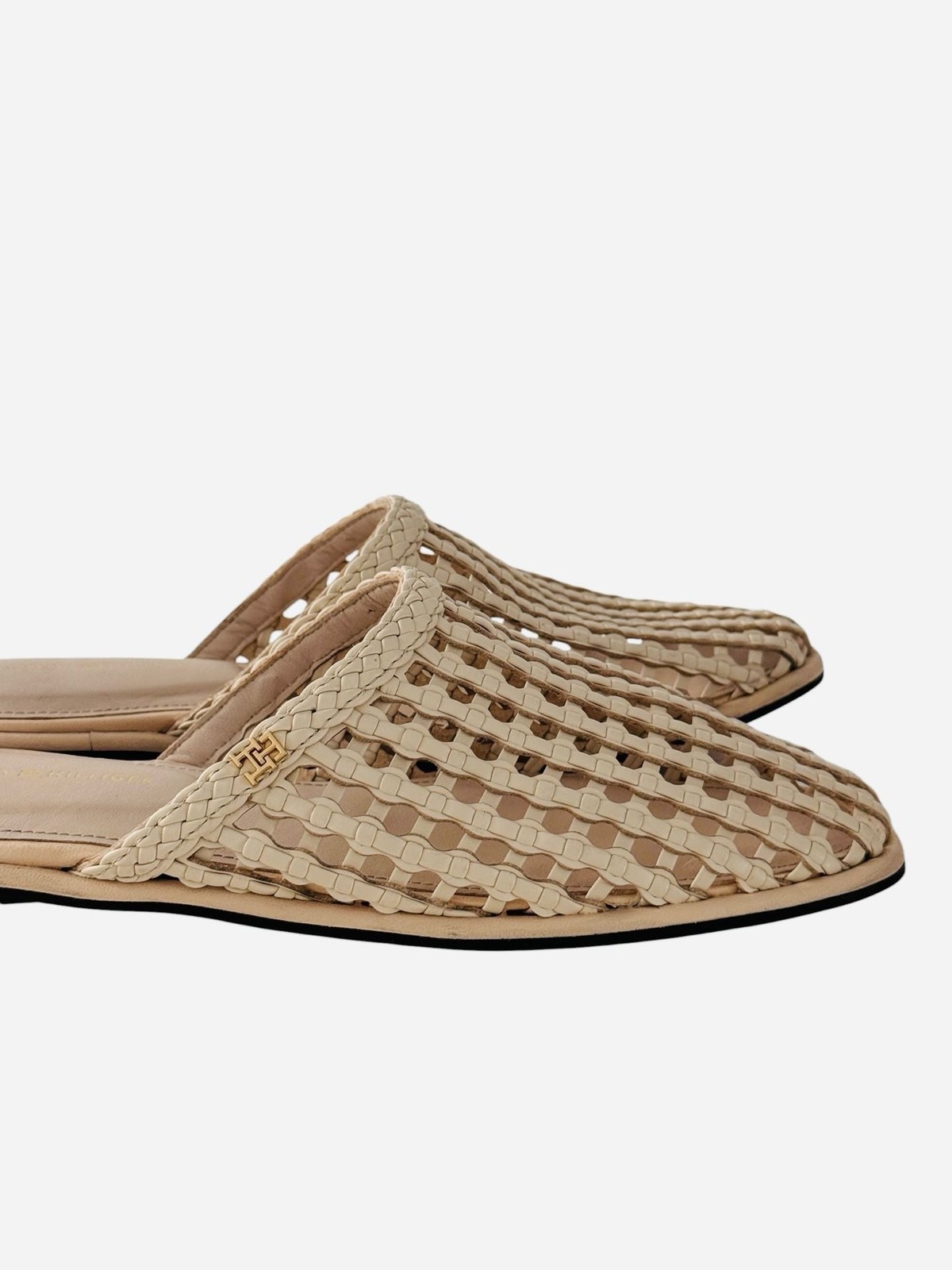 Tommy Hilfiger Premium Leather Woven Mule Sandals in Cream