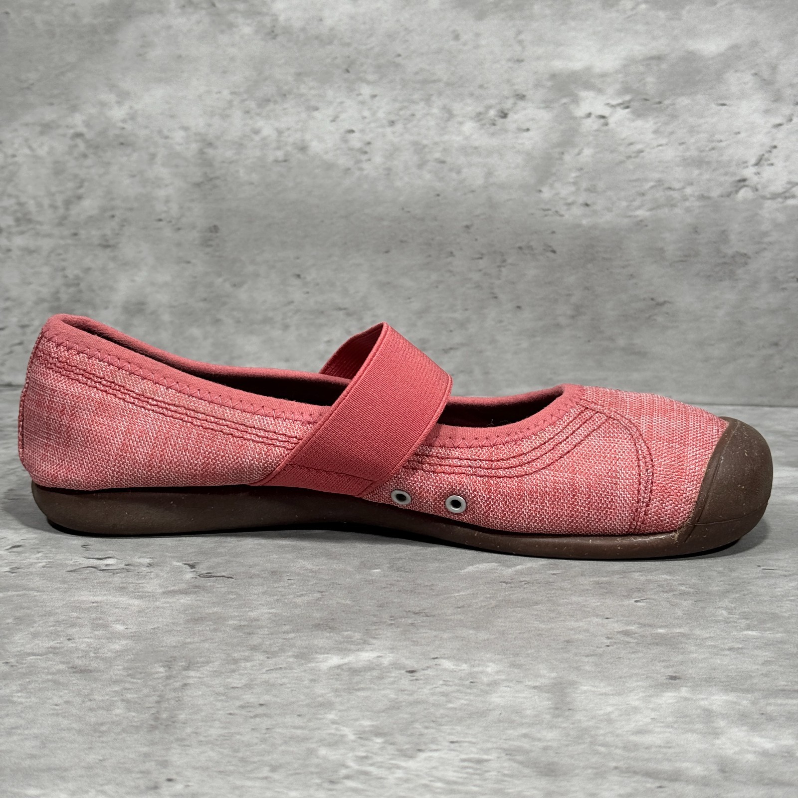 KEEN Sienna Red Coral Slip On Mary Jane Style Shoes Flats Women’s Size 7.5