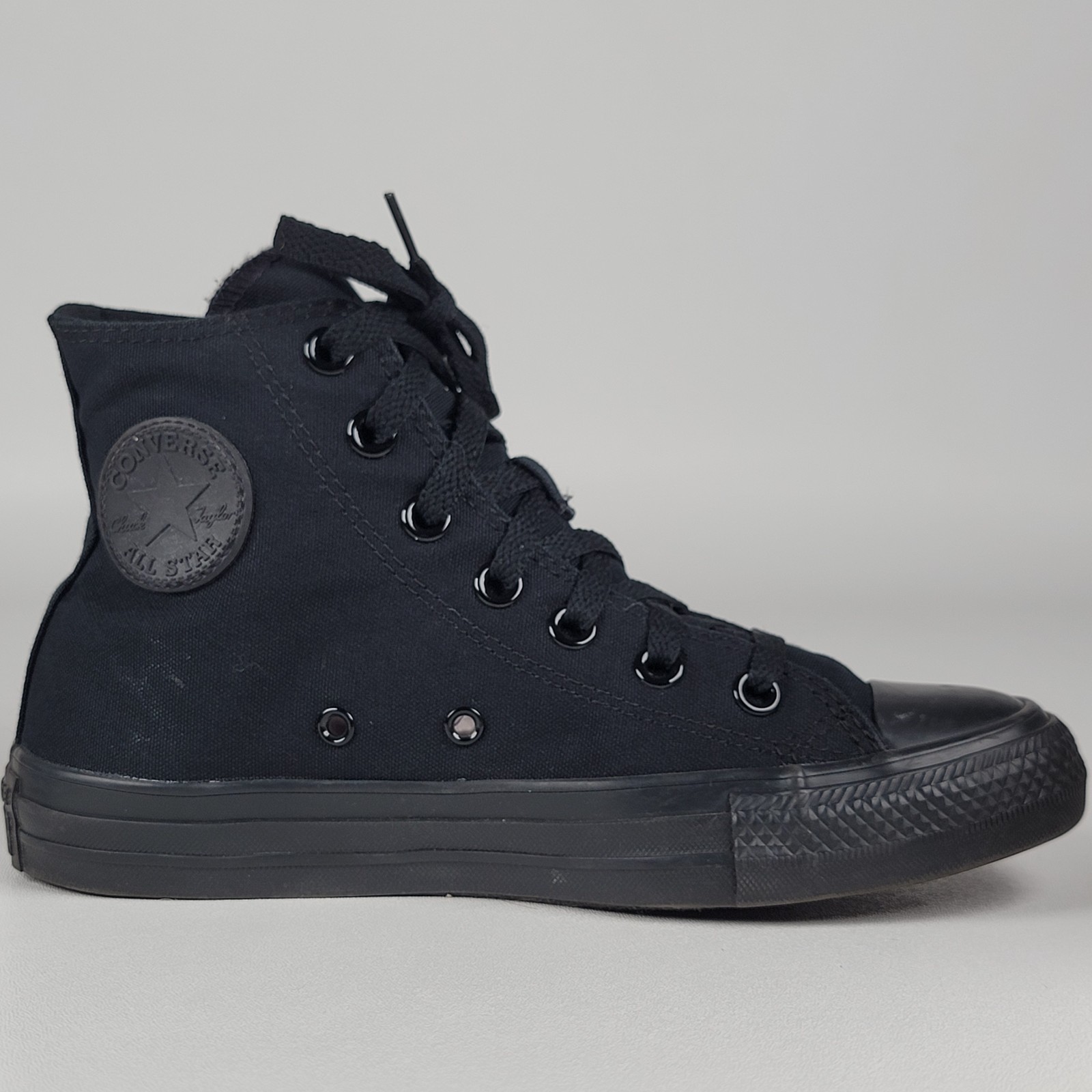 Converse Unisex Chuck Taylors All Star High Top Black Shoes Mens Size 4 Womens 6