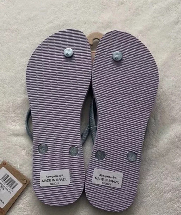 Havaianas Slim Iridescent Flip Flops Sandals Quiet Lilac Purple Women’s 9/10