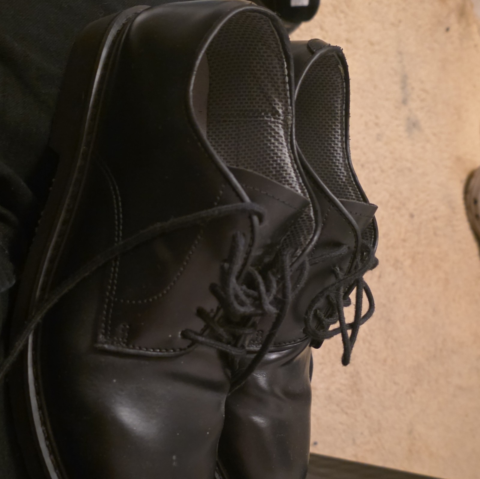 Rothco Black Leather Low Top Lace-Up Sneaker Solid Workwear Unisex Adults