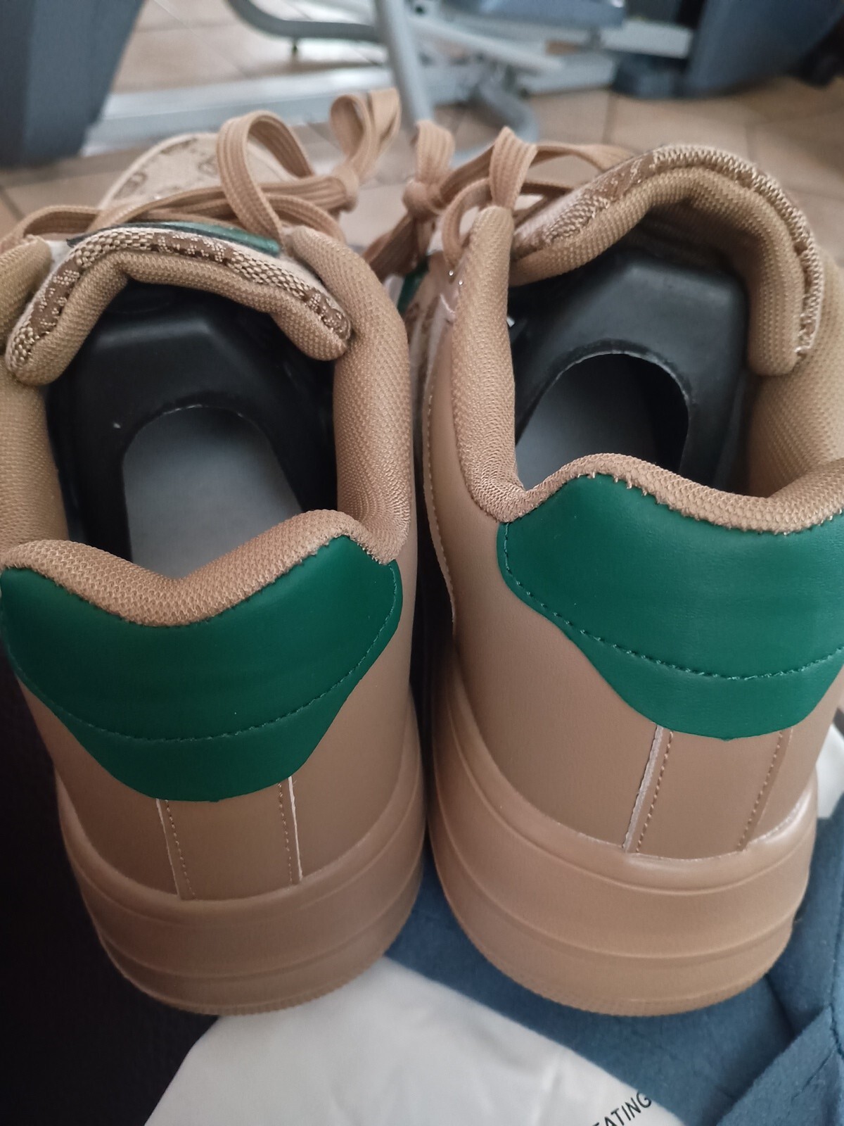 Woman Shoes