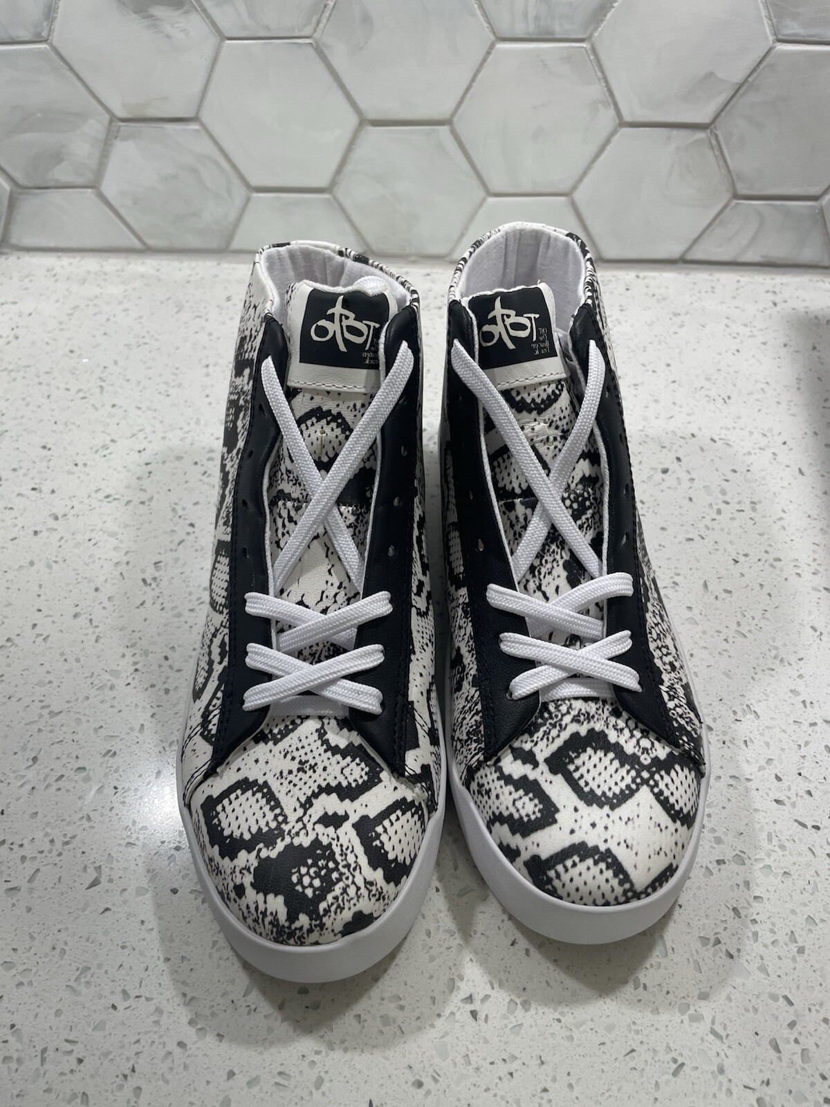 OTBT Leather Woman’s Size 6.5 High Top Snakeskin Sneakers NEW Recycled Materials