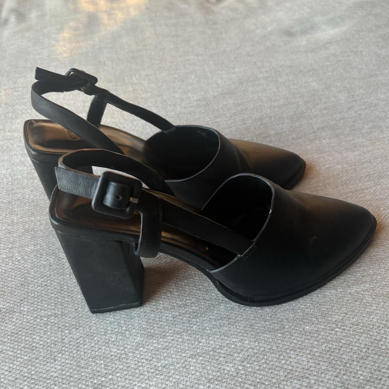 b.u.i Black Slingback Pointed Toe Ankle Strap Block Heel Buckle EU 36 AU 6