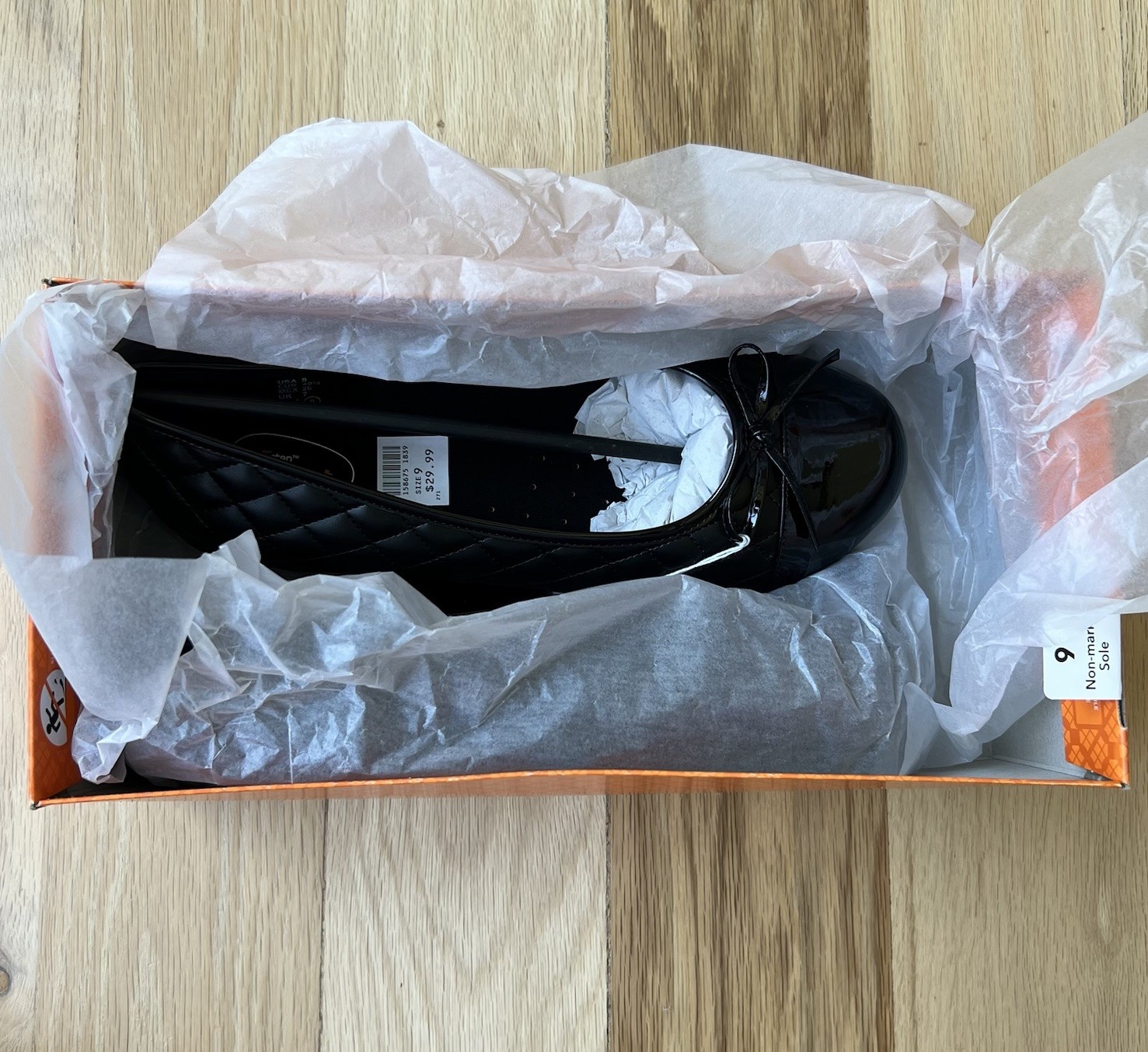SafeTStep Sasha Black Slip Resistant Ballet Flats Women’s Size 9 Quilted Comfort
